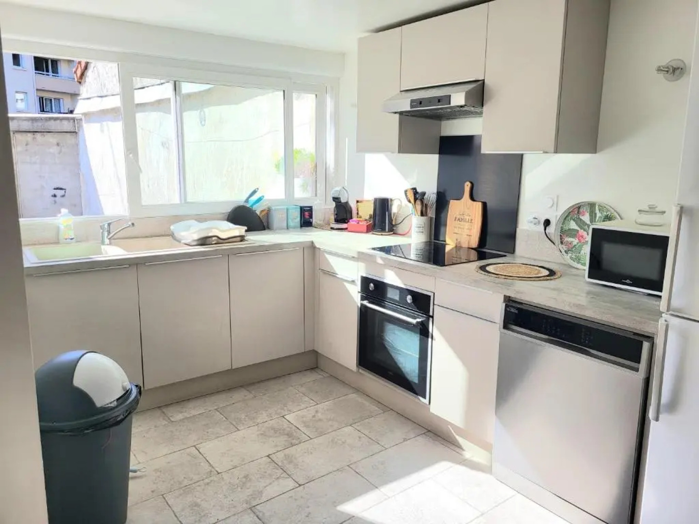 Superbe appartement avec parking privé