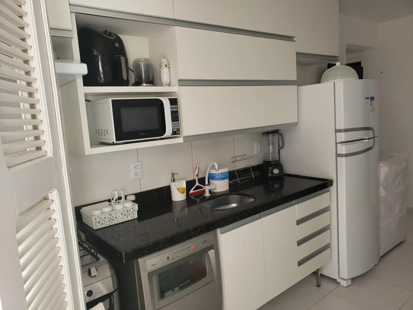 Apartamento na Praia do MORRO BRANCO - CEARÁ - MB06201