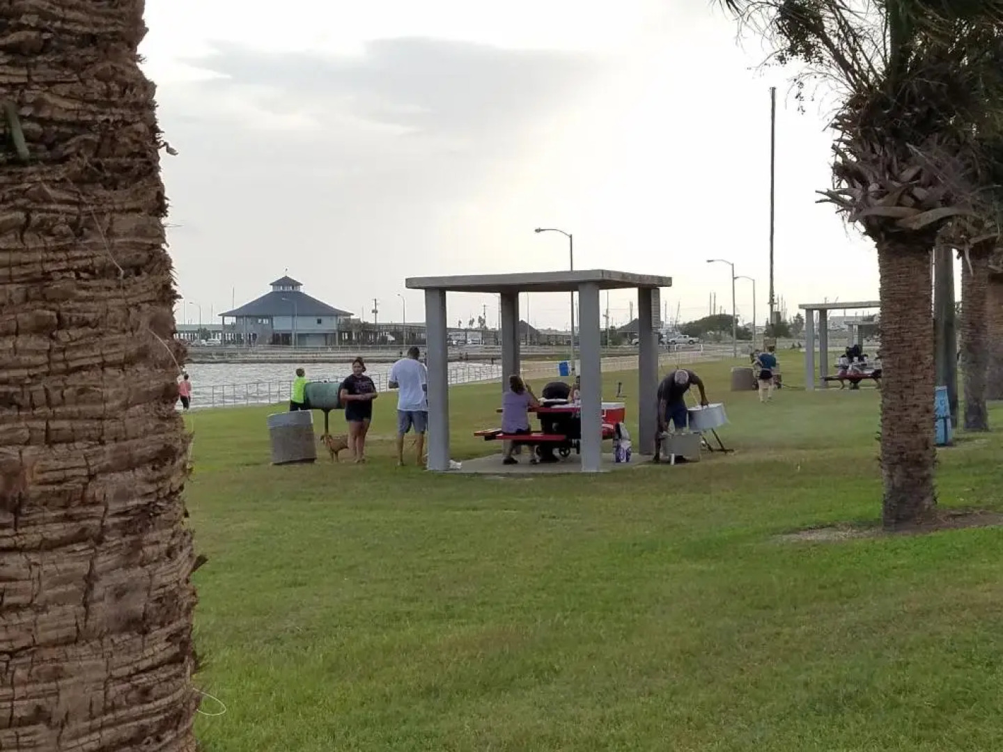 Coastal Cottage Bay House