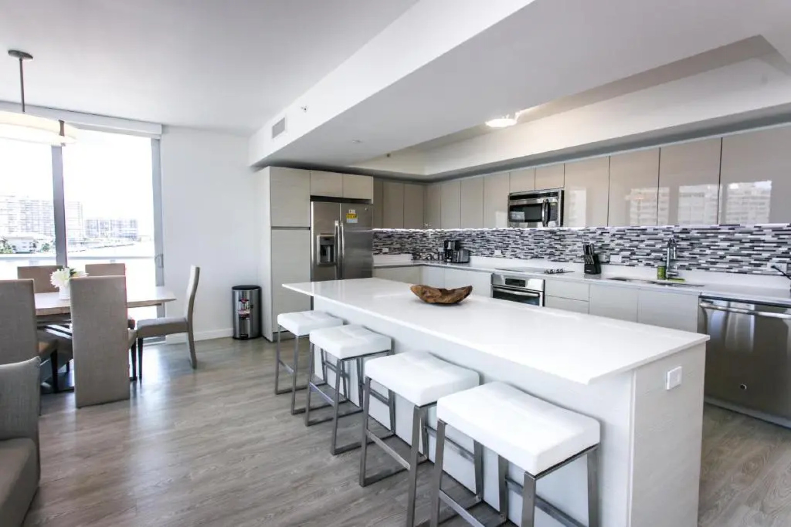 Beachwalk Resort By Miami Management