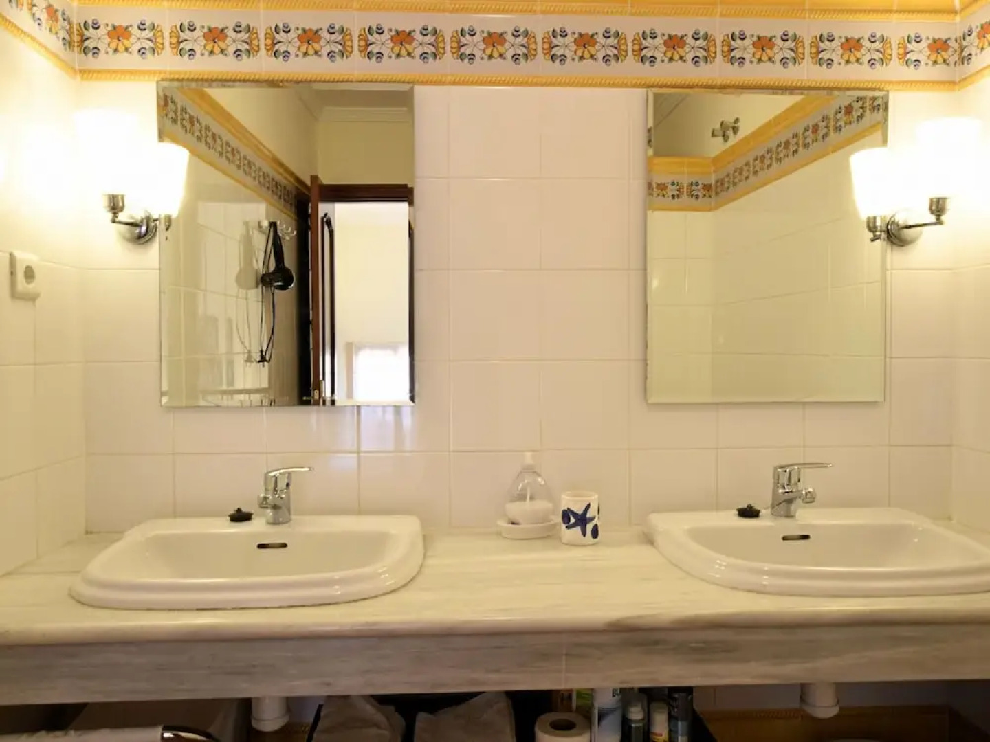 Cozy Holiday Home in Alhaurín de la Torre With Private Pool