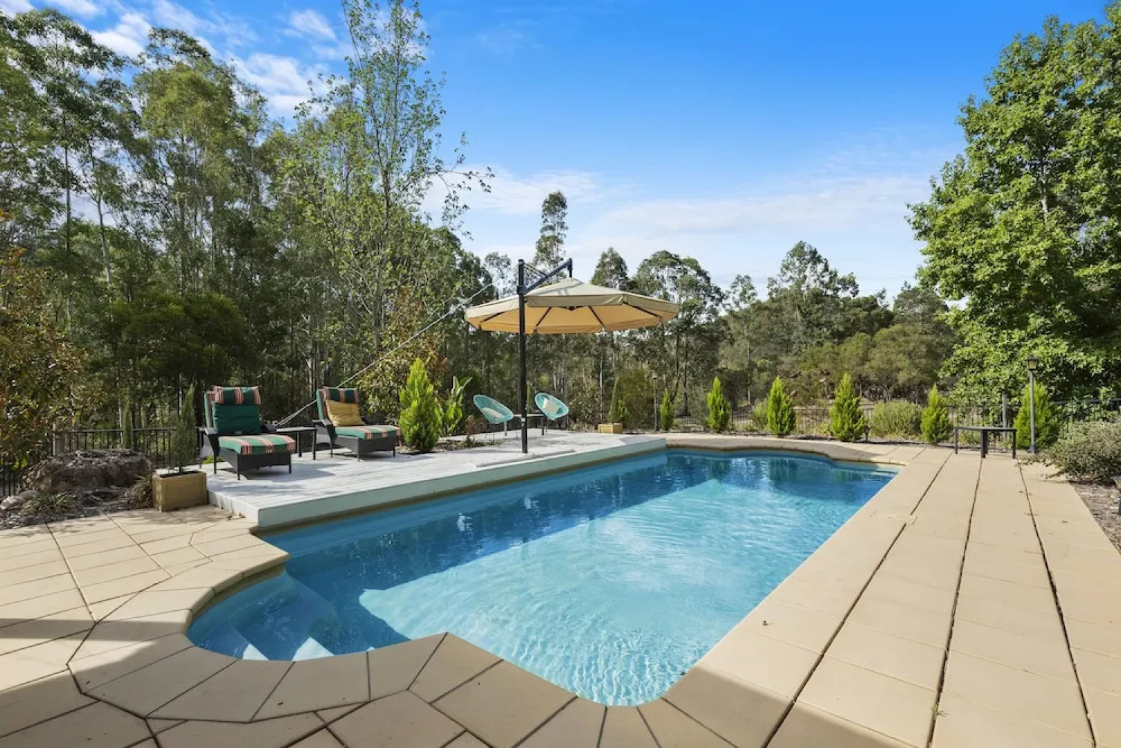 Barney Creek Vineyard Cottages