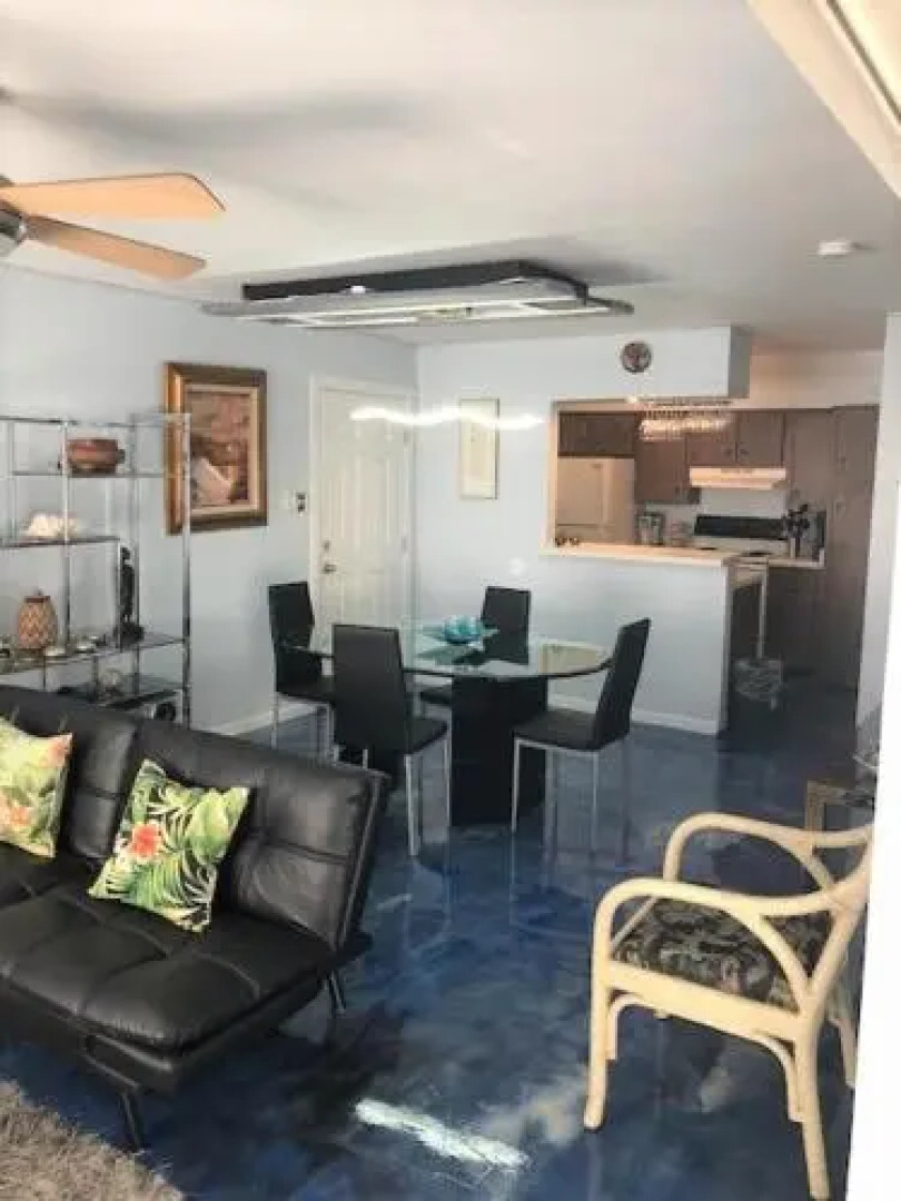 Modern Beach 106bh Condo