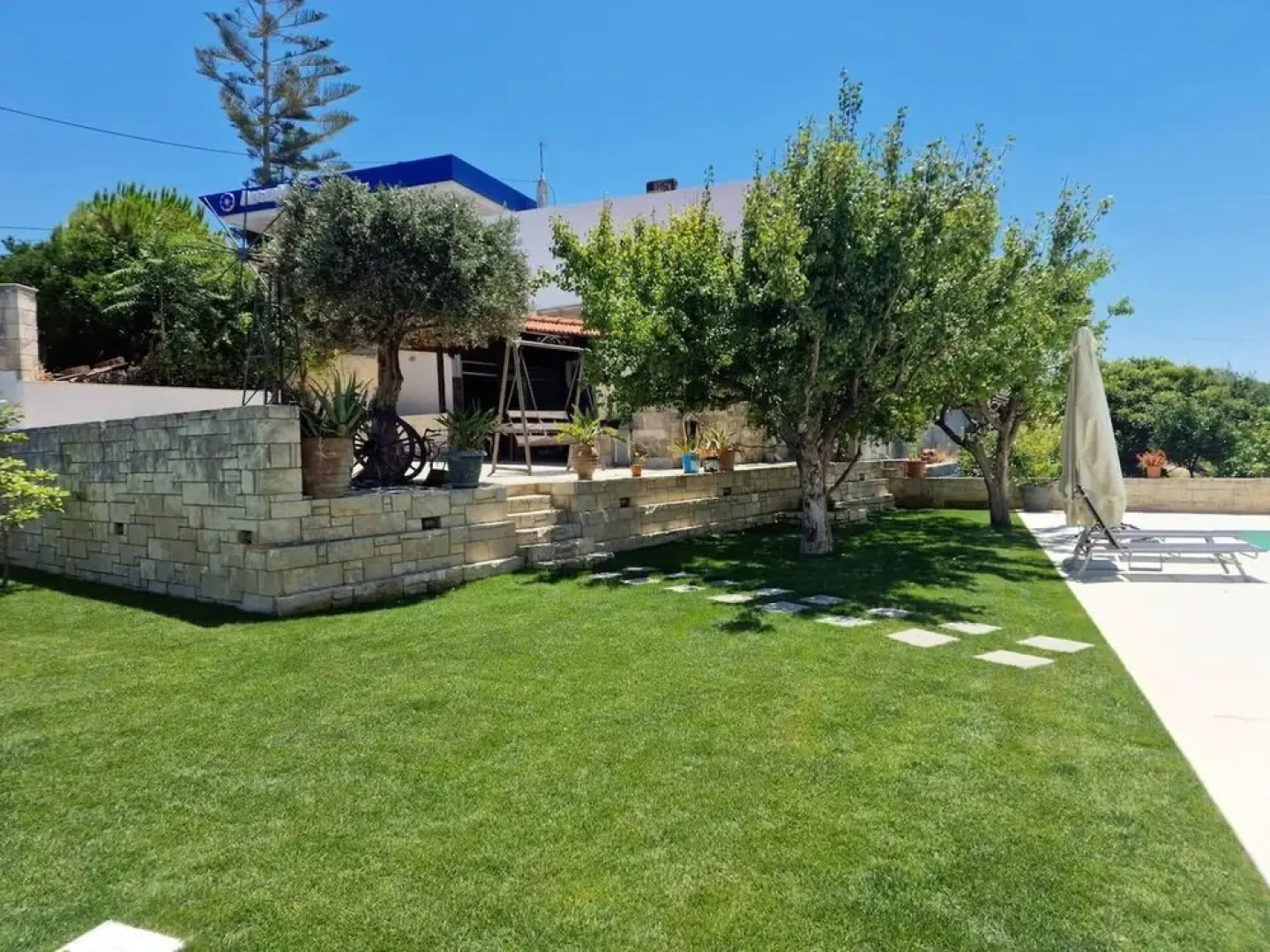 Blue Sky Villa in Crete