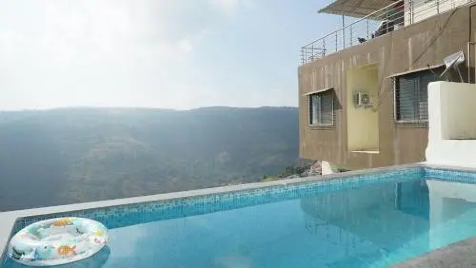 Infiniti pool rooms at Panchghani
