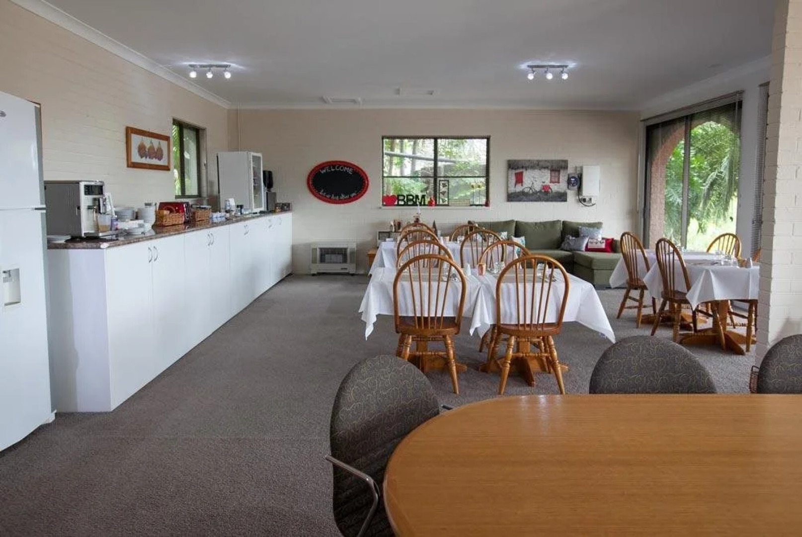 Batemans Bay Manor - Bed and Breakfast