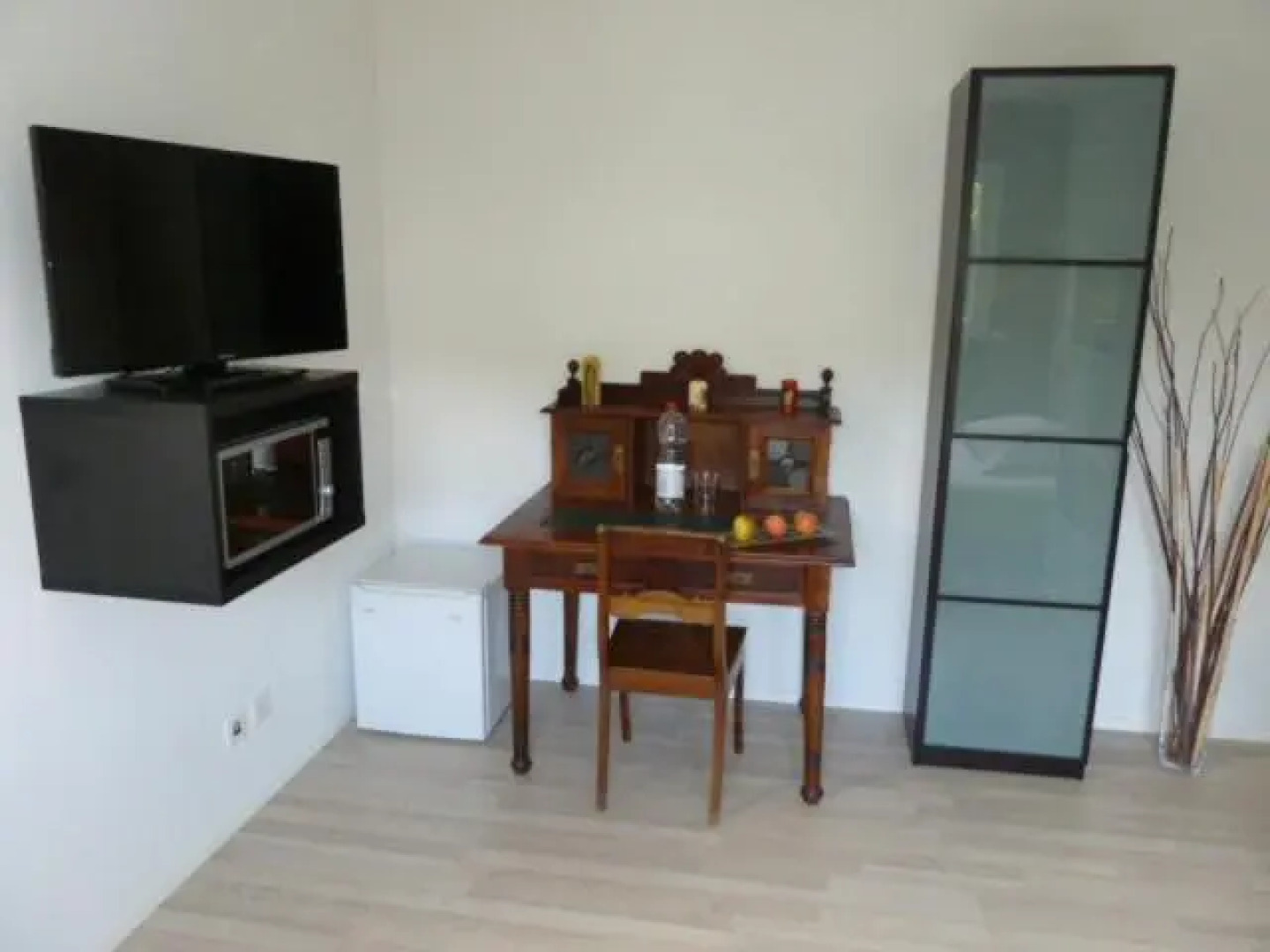 Montaney Guests House