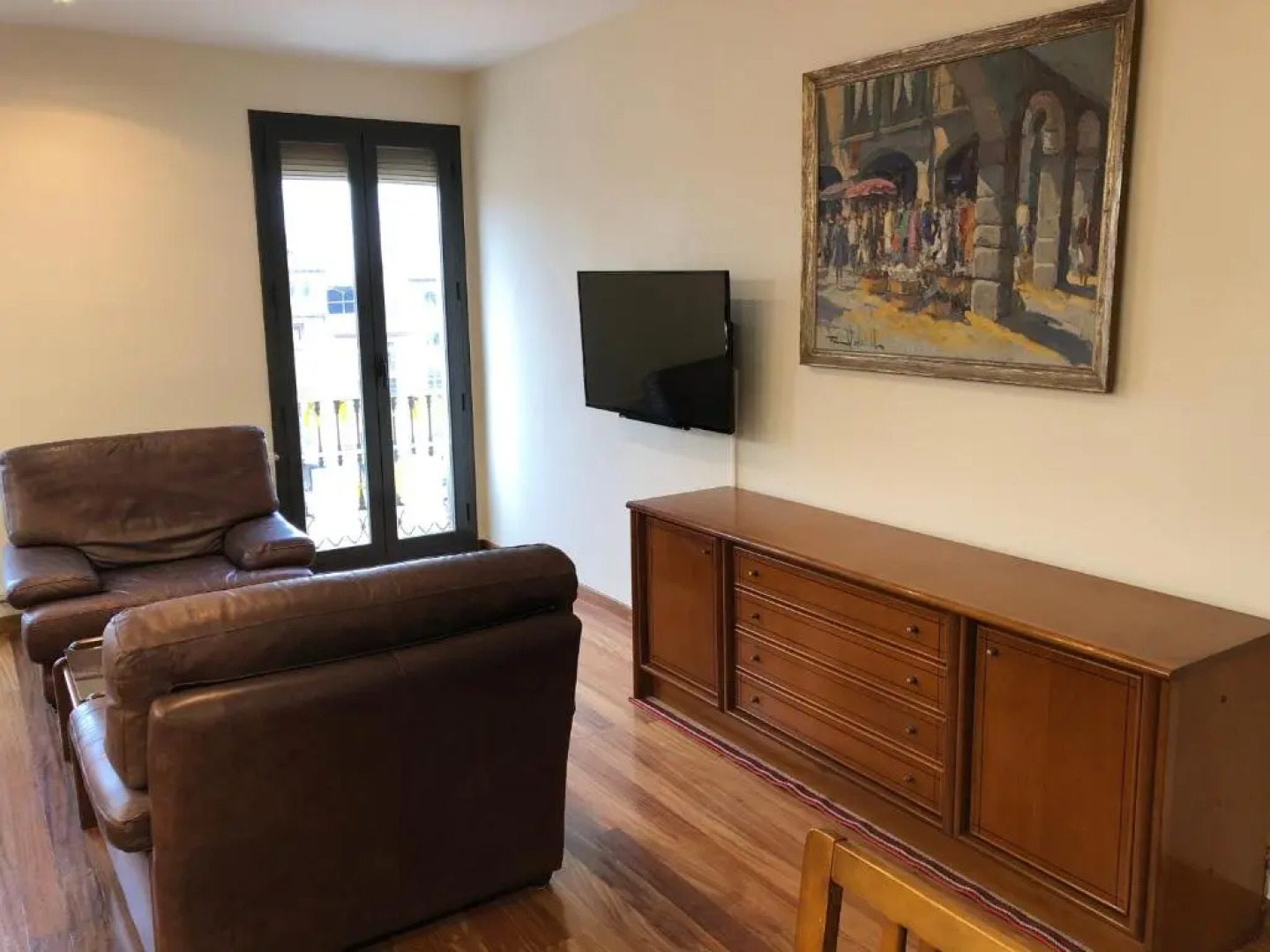 Apartaments Vicus 2 con vistas a la Plaza Mayor de Vic