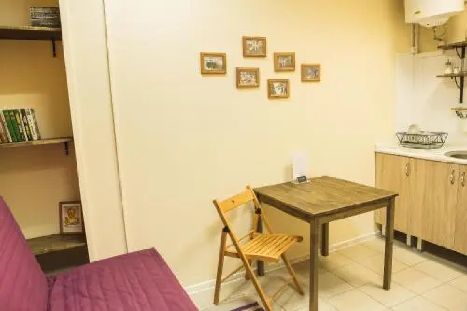 Mini-Hotel At Grandfather Lenin's