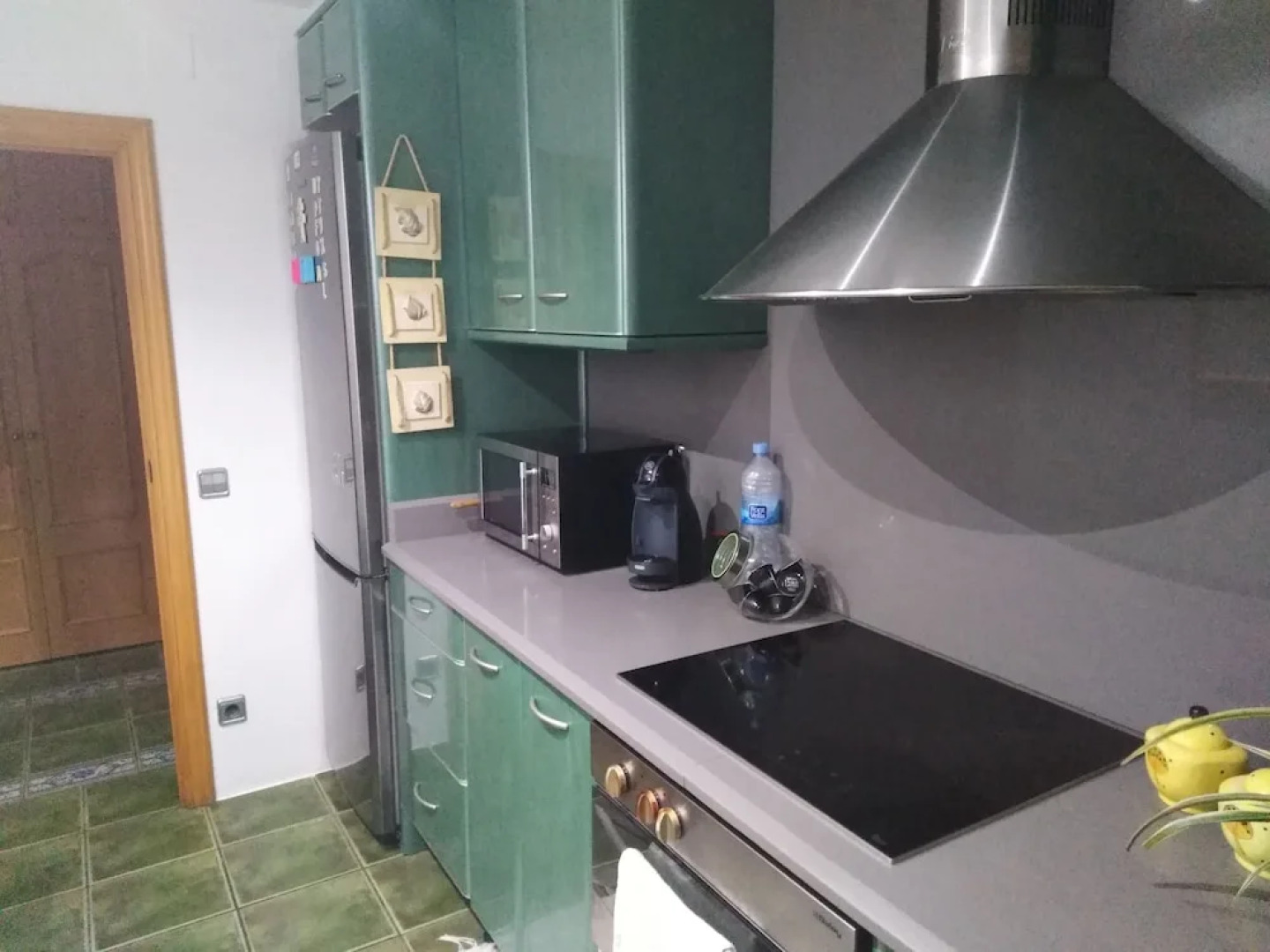 Private Rooms - Fira 2