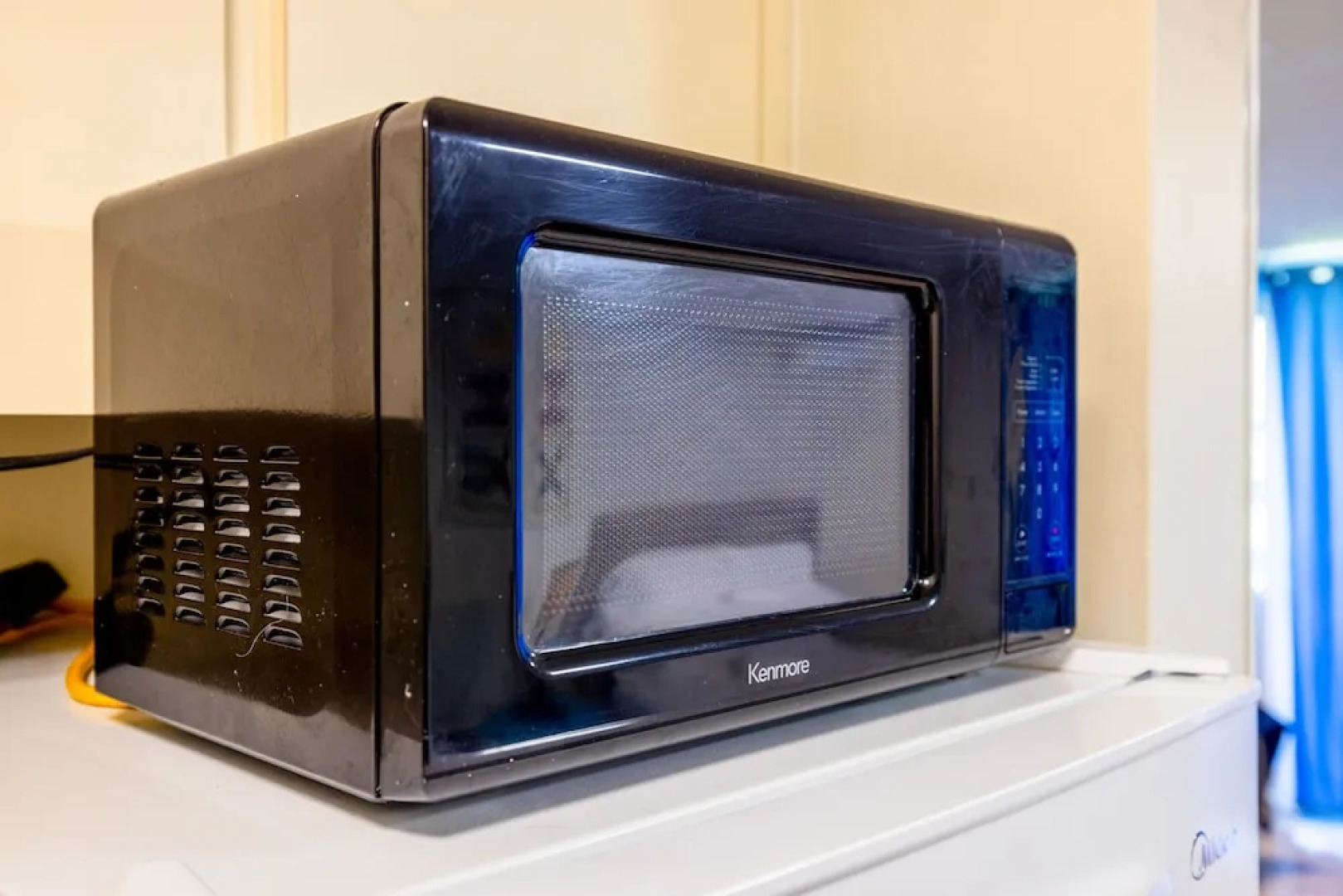 Golden Dream Studio 306 B