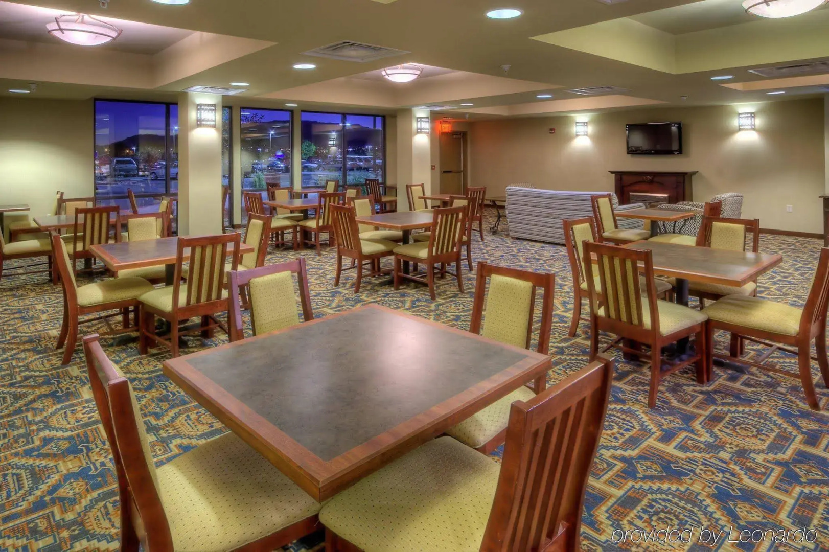 Holiday Inn Express & Suites Albuquerque Historic Old Town by IHG