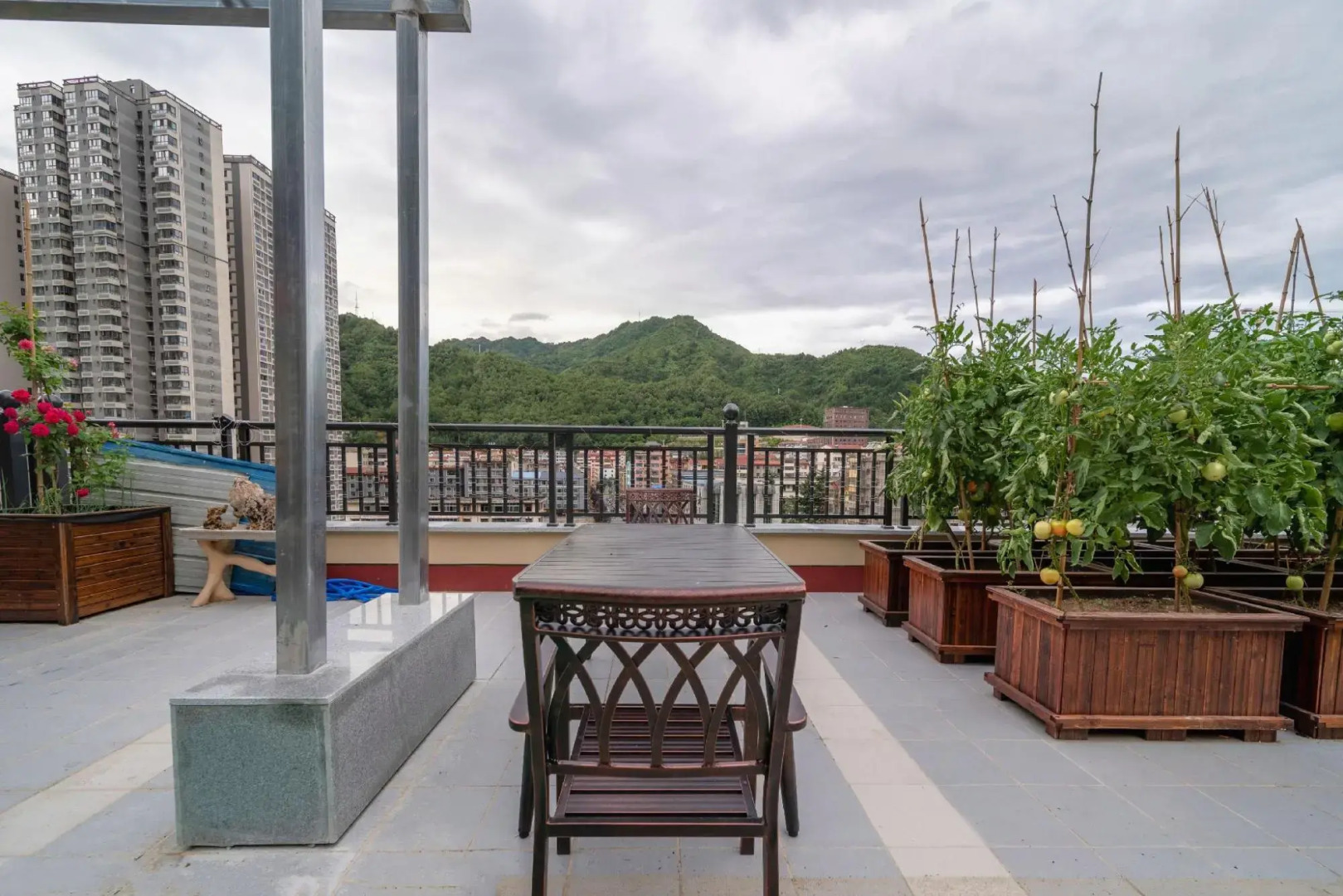 Yayue Hotel (Shangluo Yishui Jinyang Unit Shop)