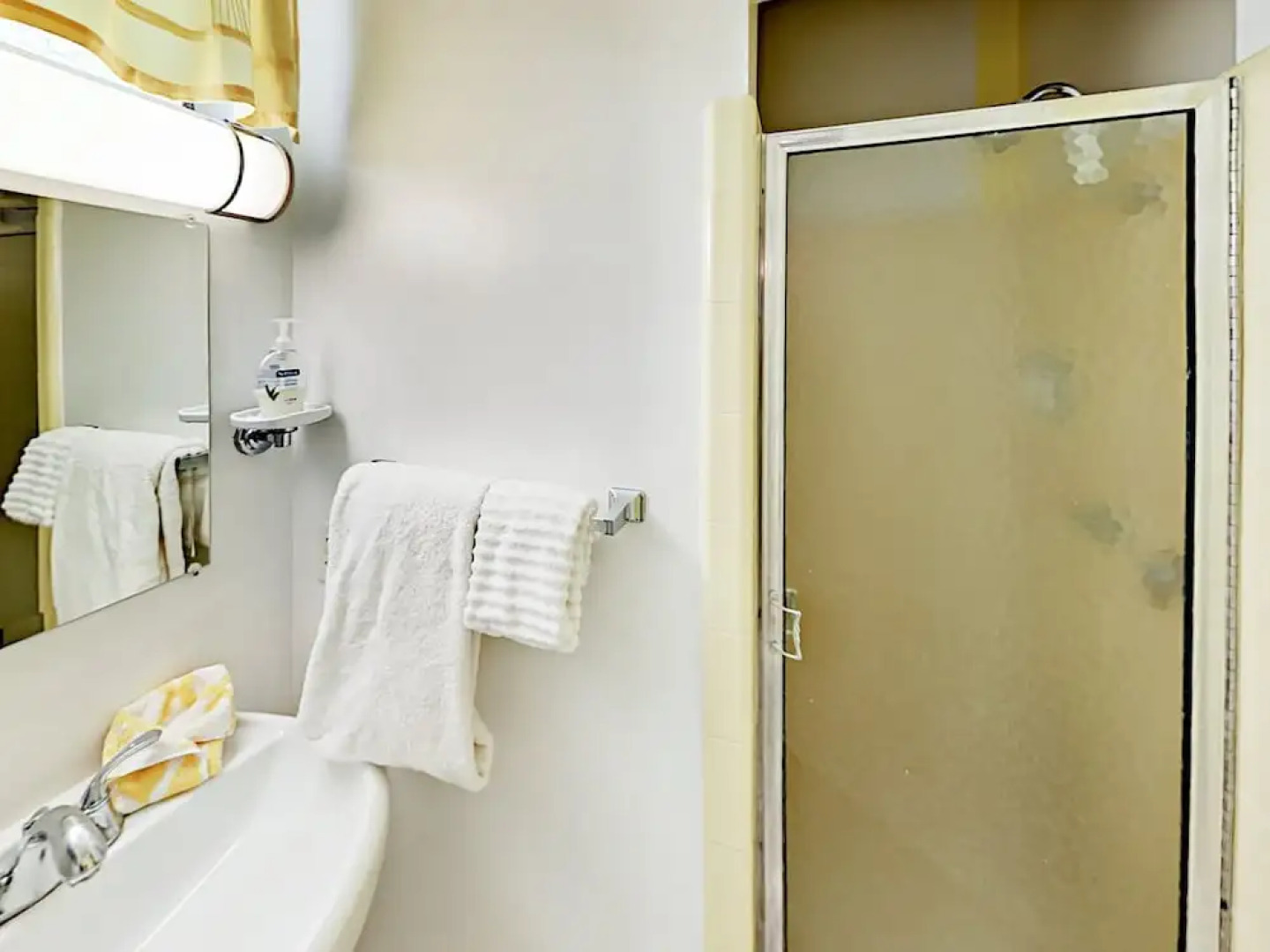 68571 J Street Home Mid-century 2 Bedrooms 2 Bathrooms Home