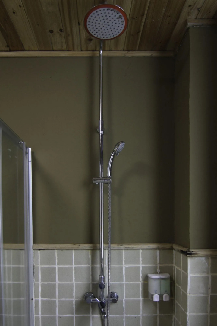 Yangshuo Mountain Retreat