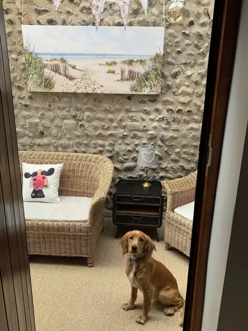 Cosy North Norfolk Cottage With Wood-Burner