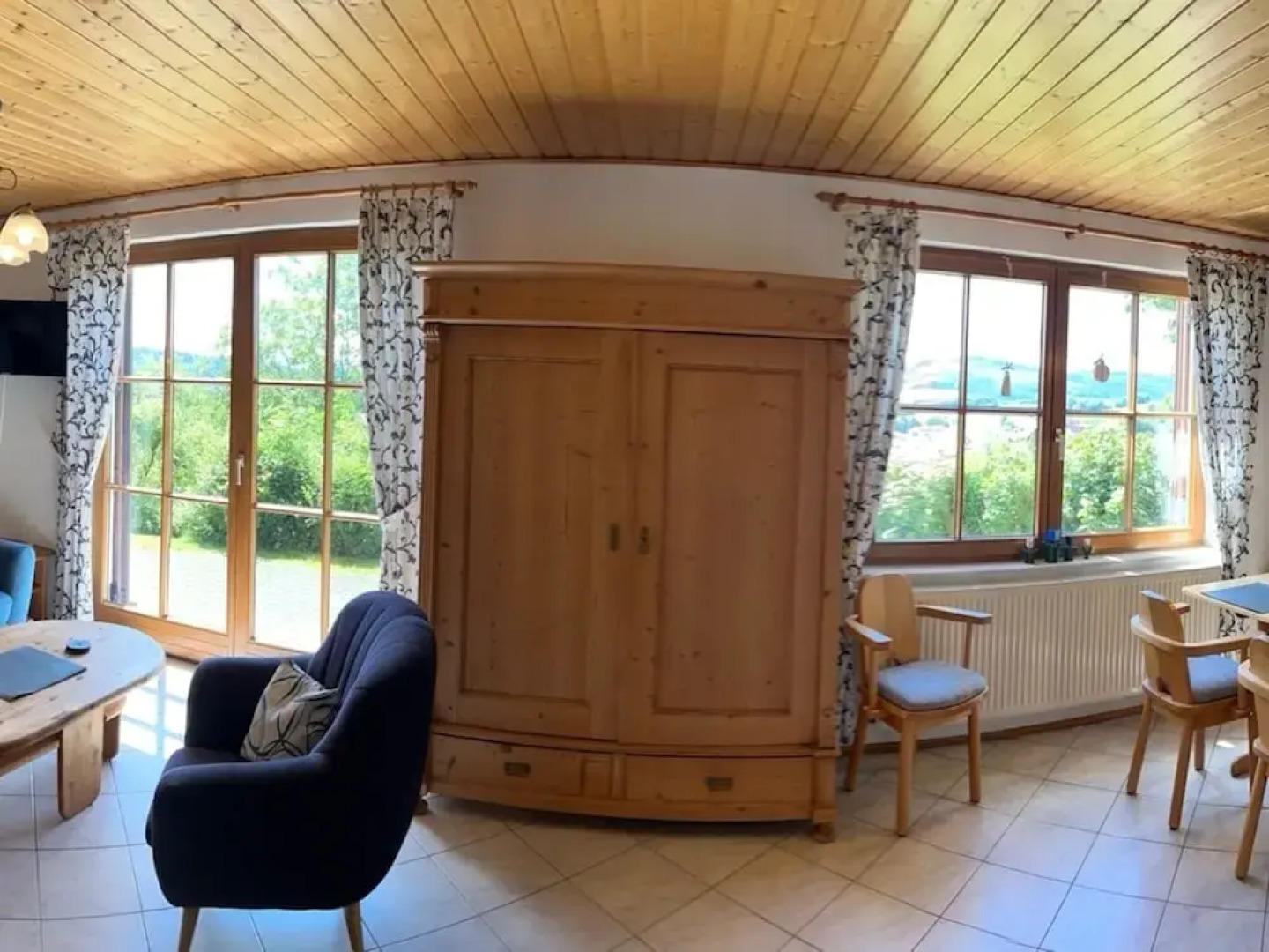 Holiday Home in the Knullgebirge With Balcony