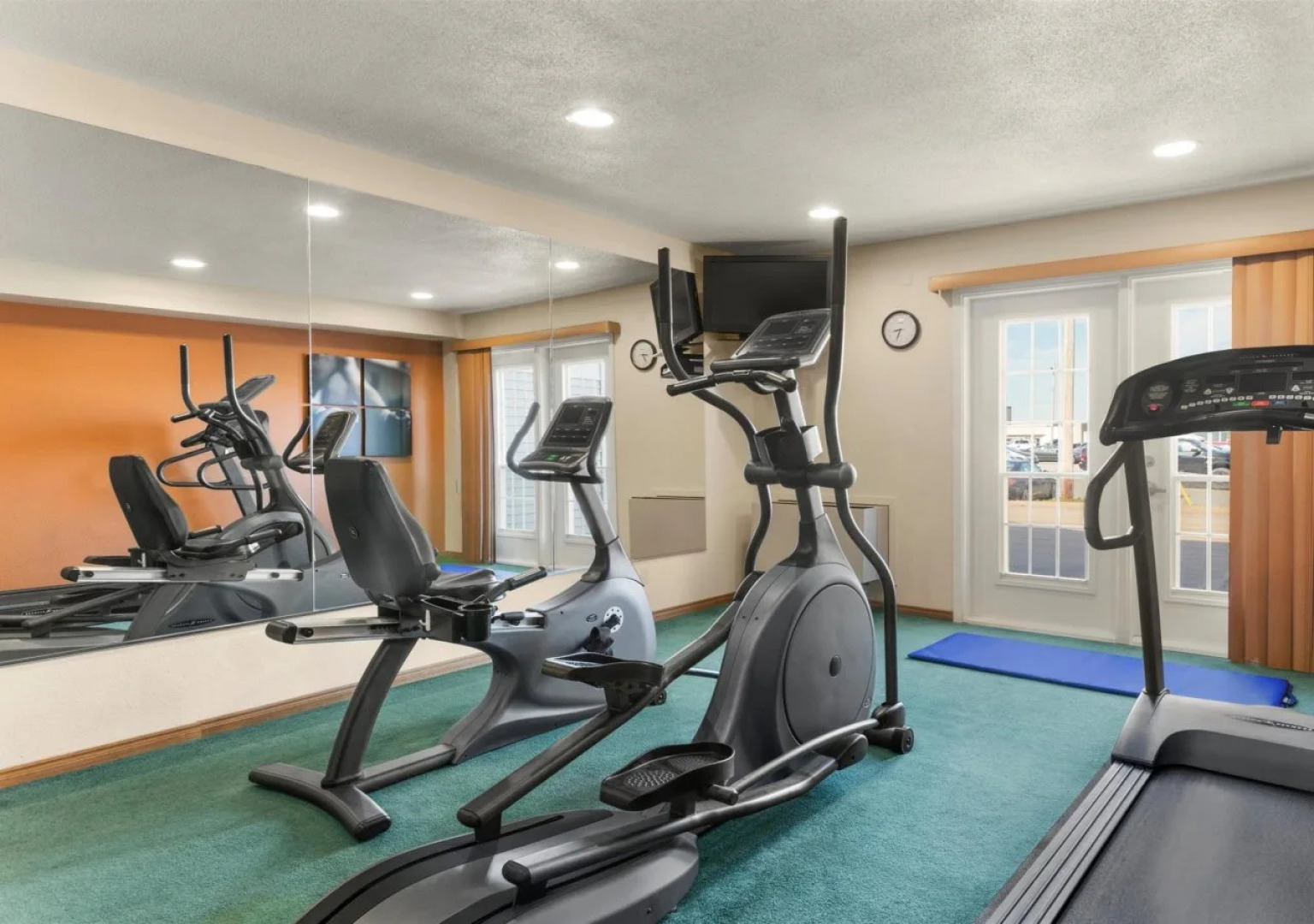 Travelodge Suites by Wyndham New Glasgow