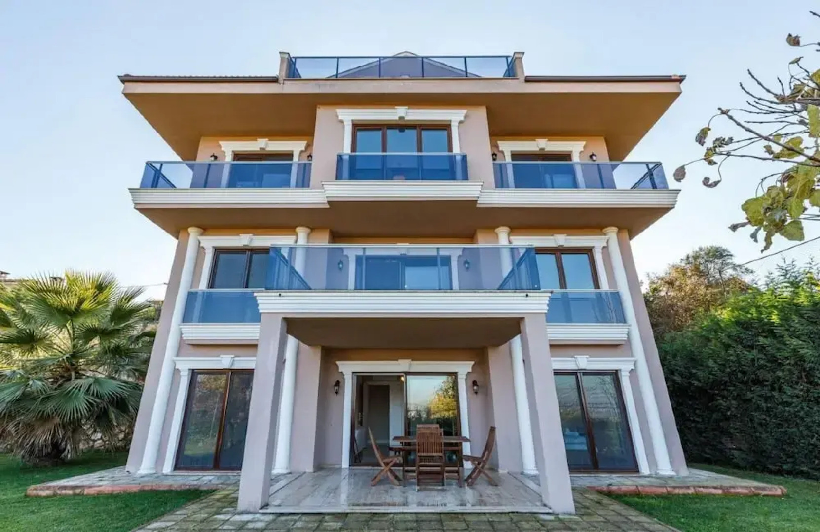 Peaceful Villa With a Garden in Kartepe Near Sapanca