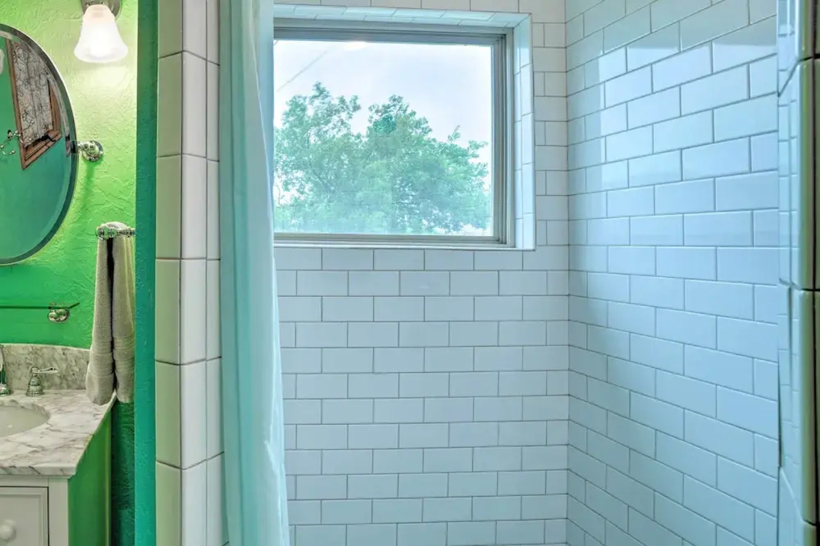 Enchanting Hilltop Cottage in Medicine Park!