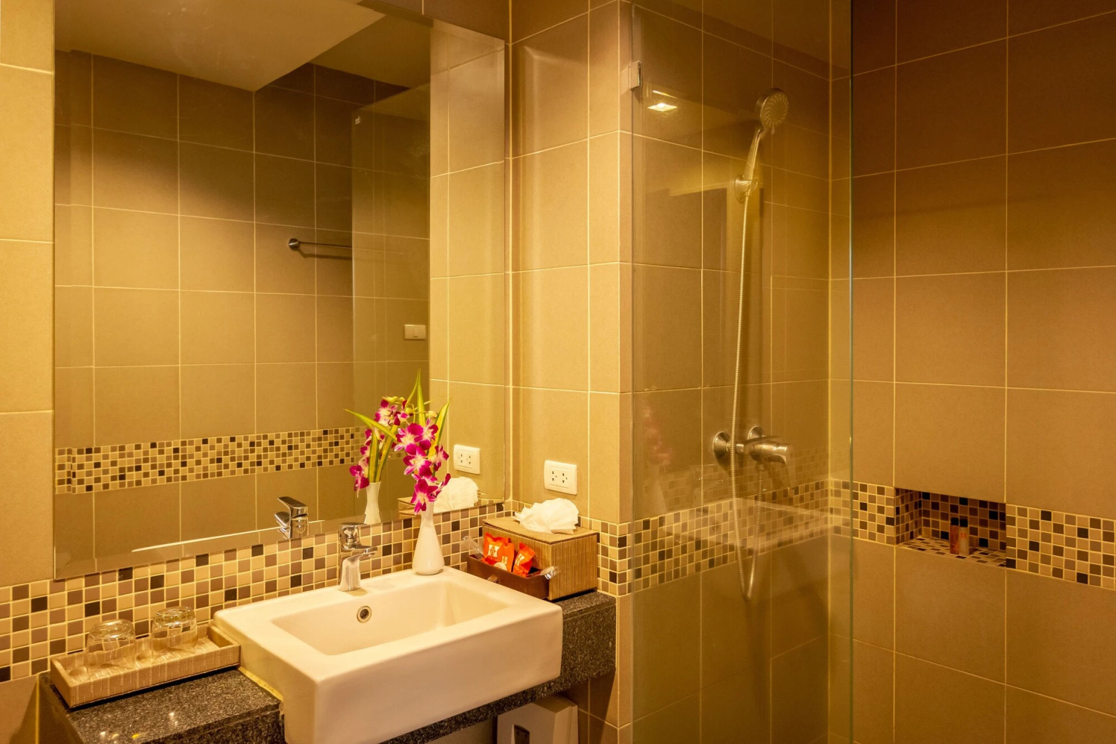 Patong Bay Hill Resort