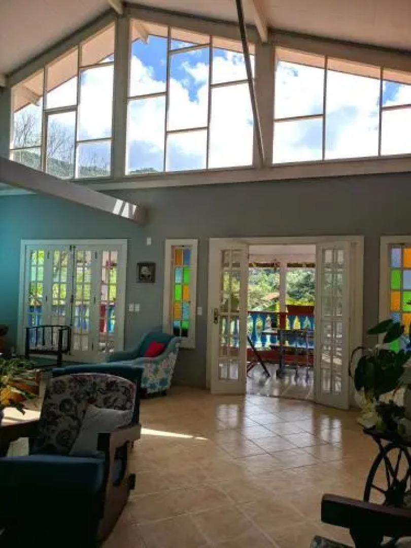 Nina-Flor Pousada Lumiar