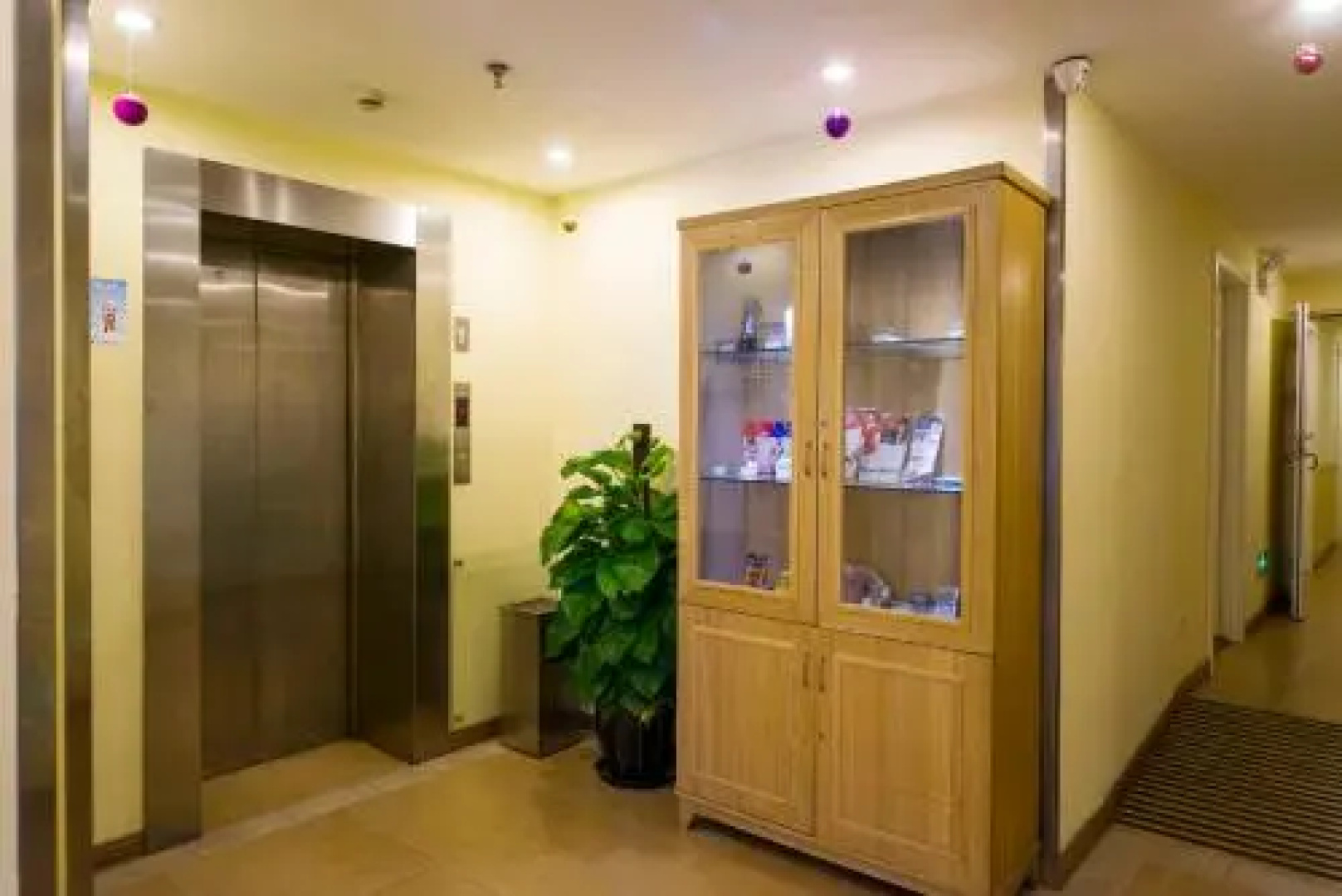 Home Inn Jining Jiaxiang Coach Station