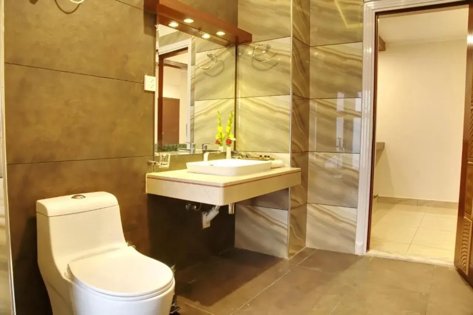 Hotel Tourmaline