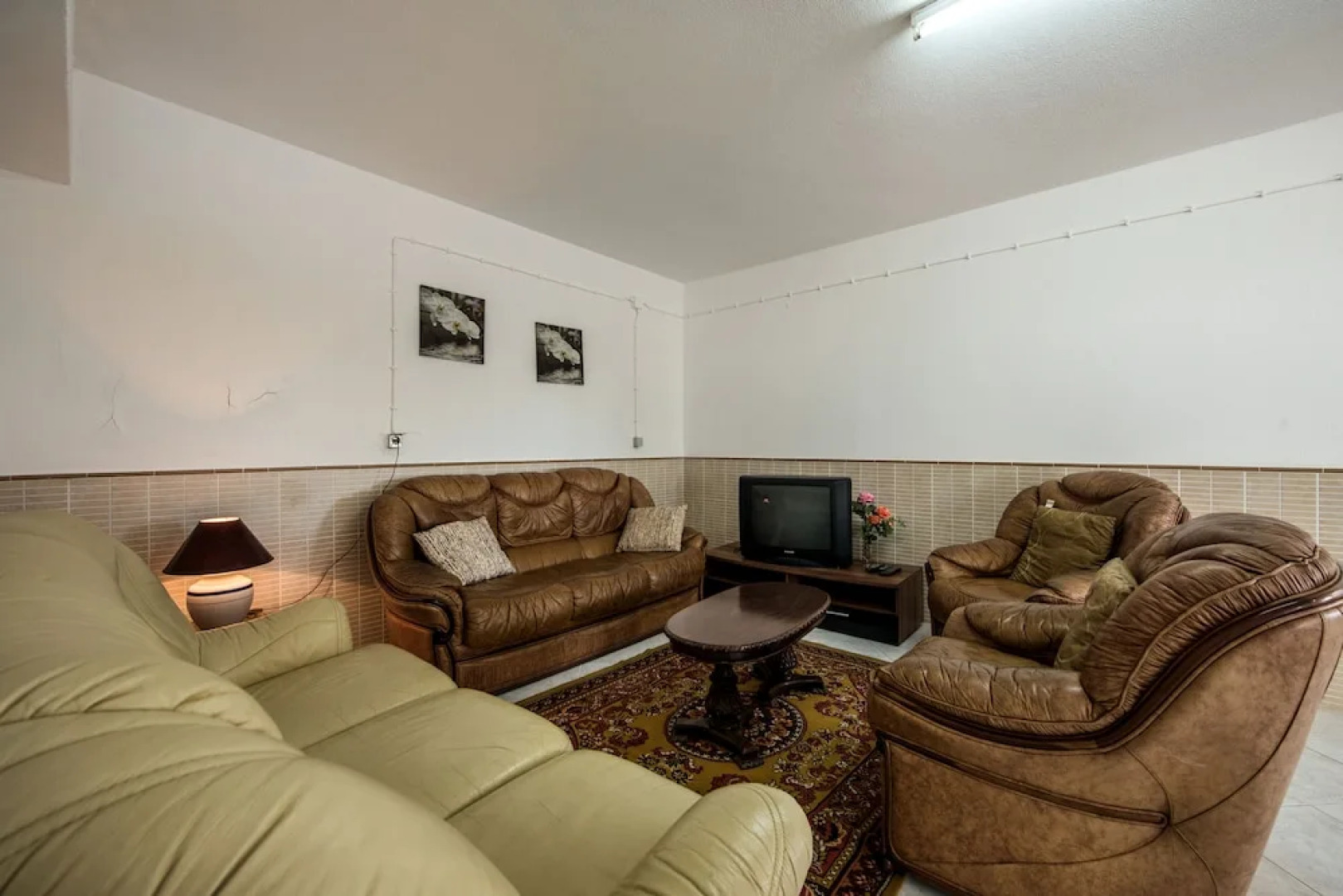 Villa Cadre - 5BR w Private Pool & Snooker Table