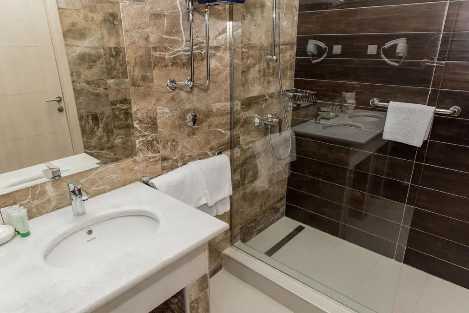 Hotel Crnogorska Kuća