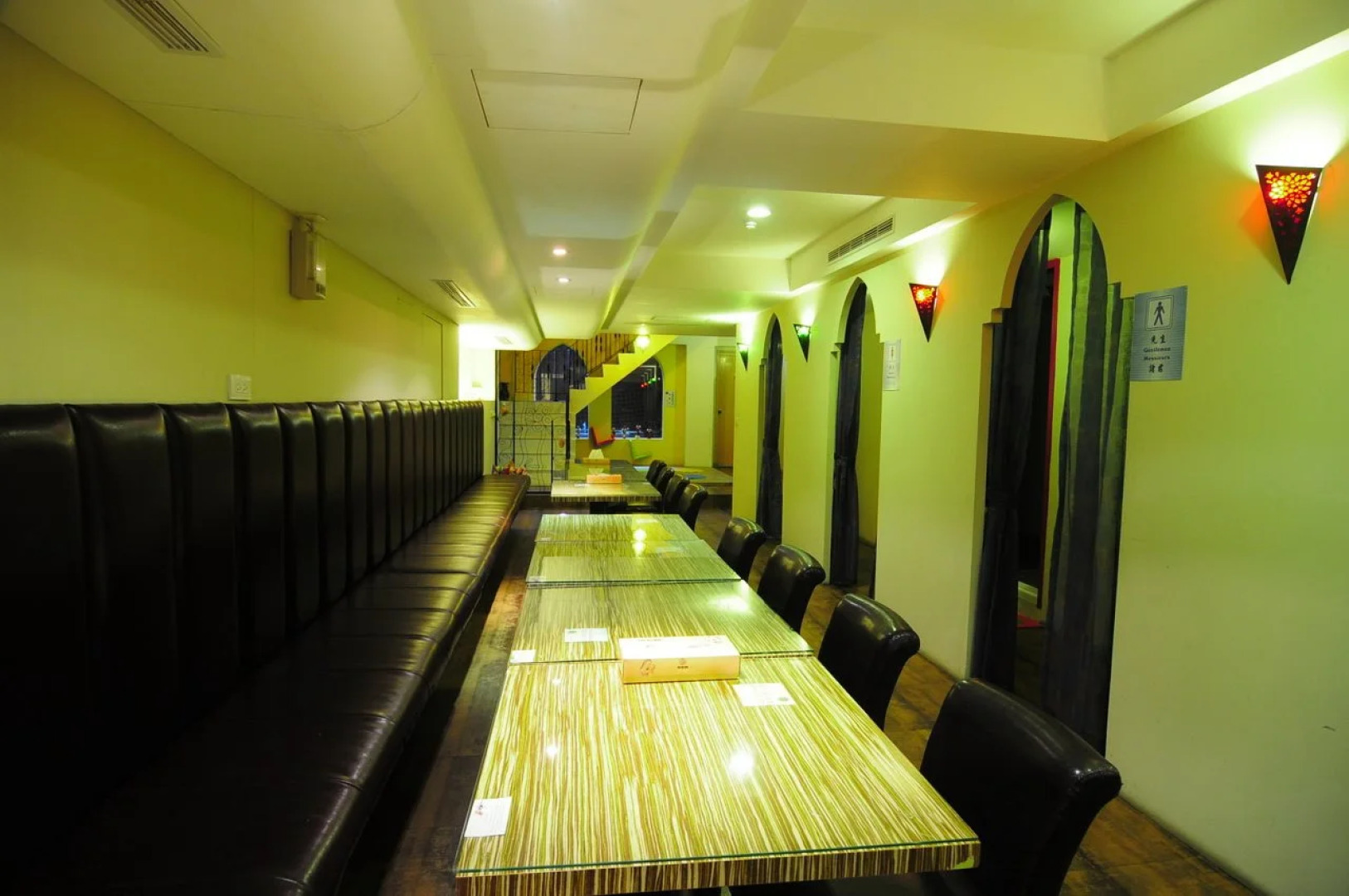 Moroccan Holiday Suite