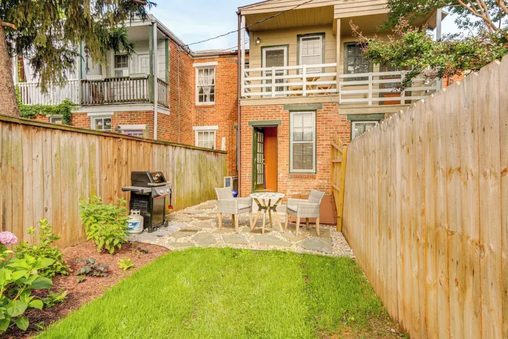 Dtwn at Your Door: Historic Frederick Gem w/ Yard!