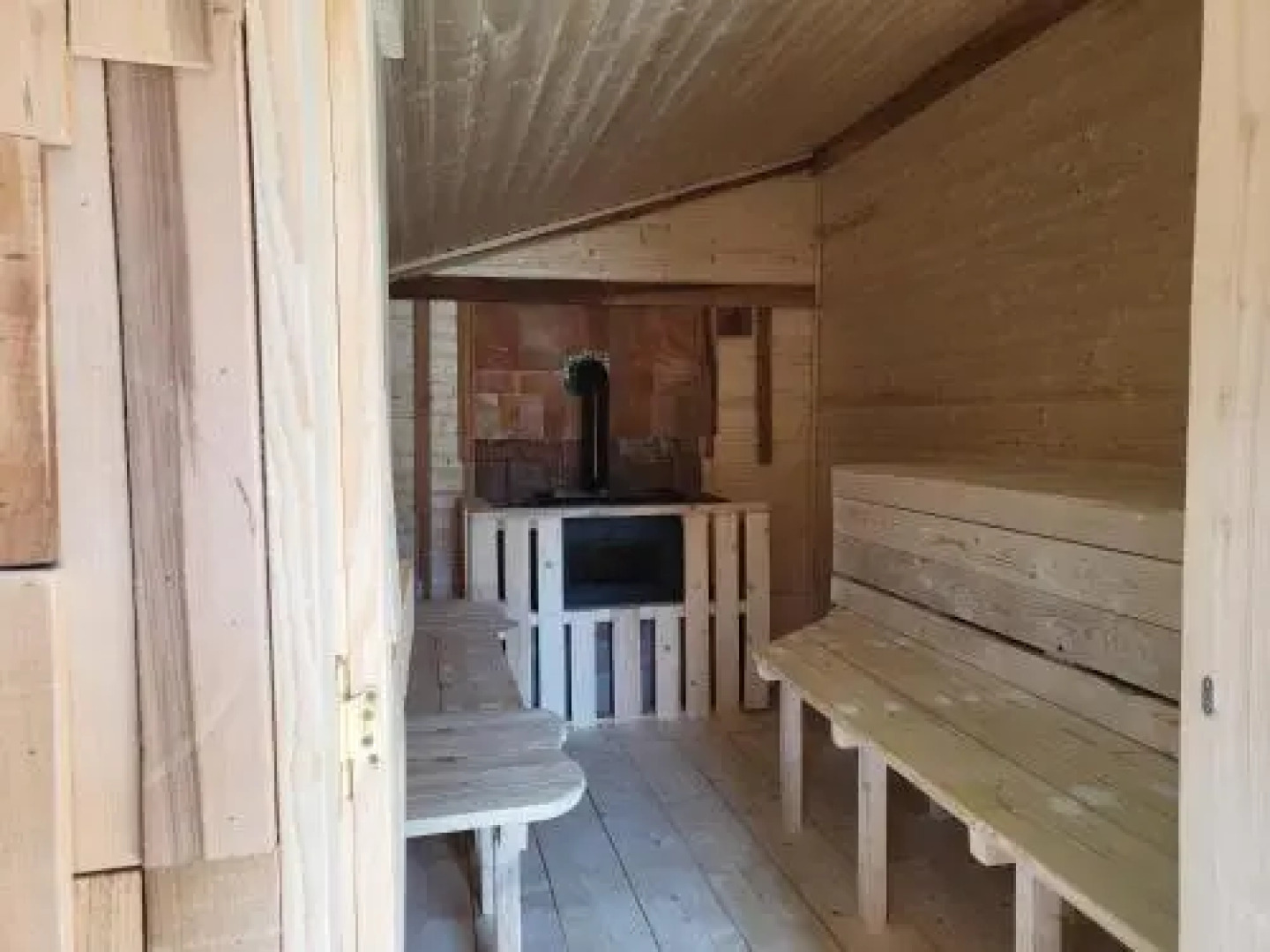 Ana Bed and Breakfast