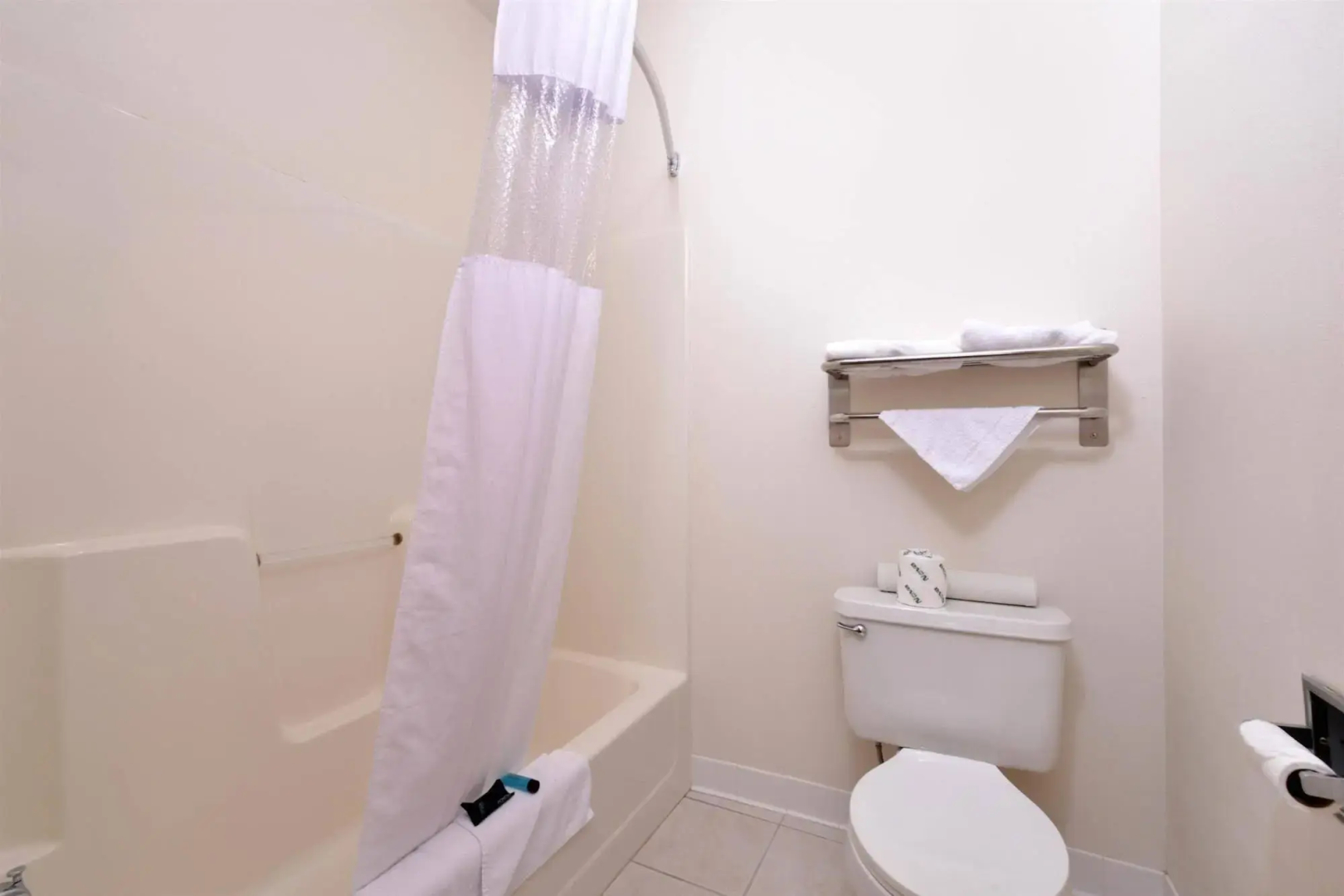 Americas Best Value Inn & Suites Atlantic