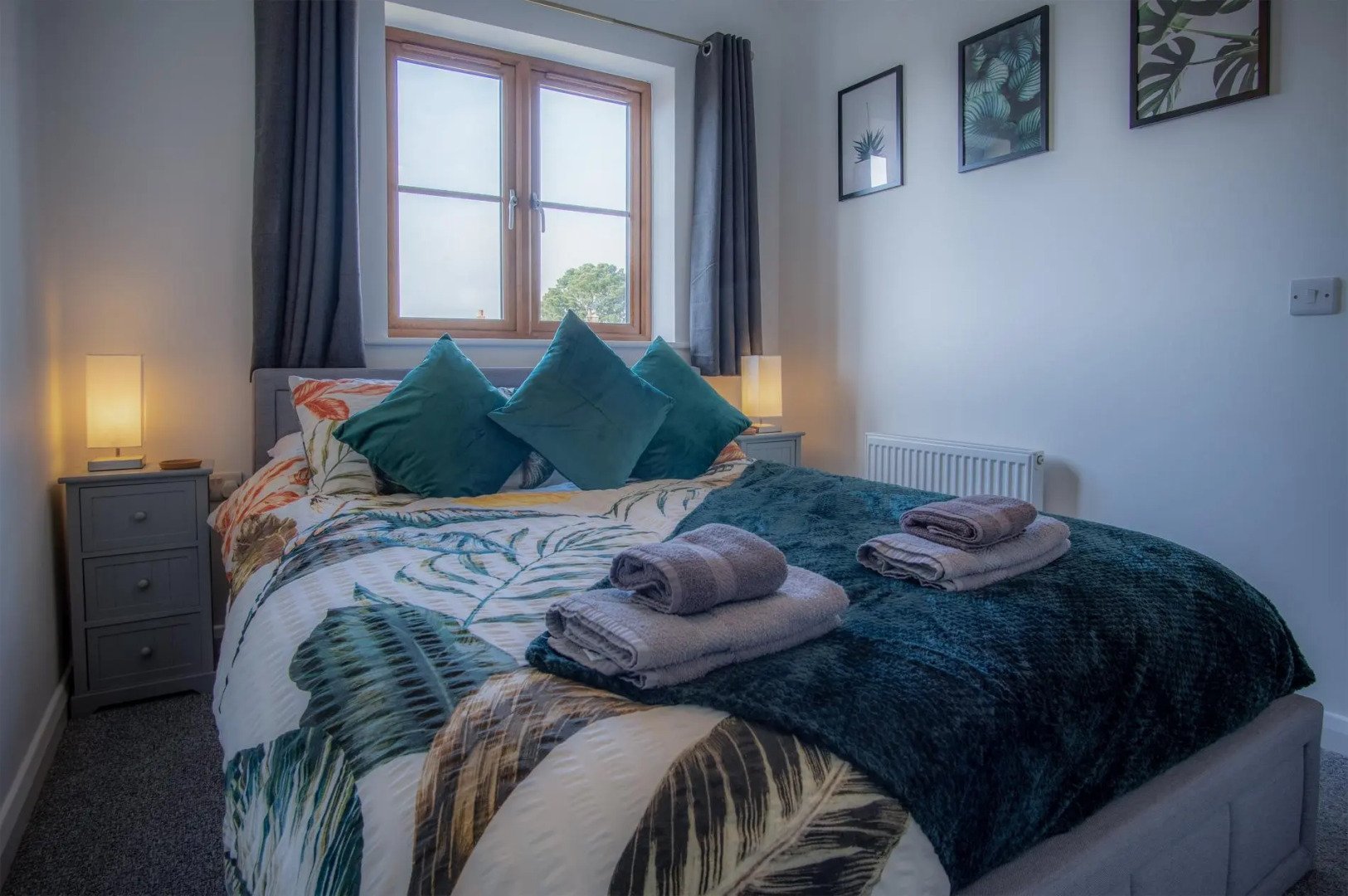 Johnnys Cove - 2 Bedroom Holiday Home - New Hedges