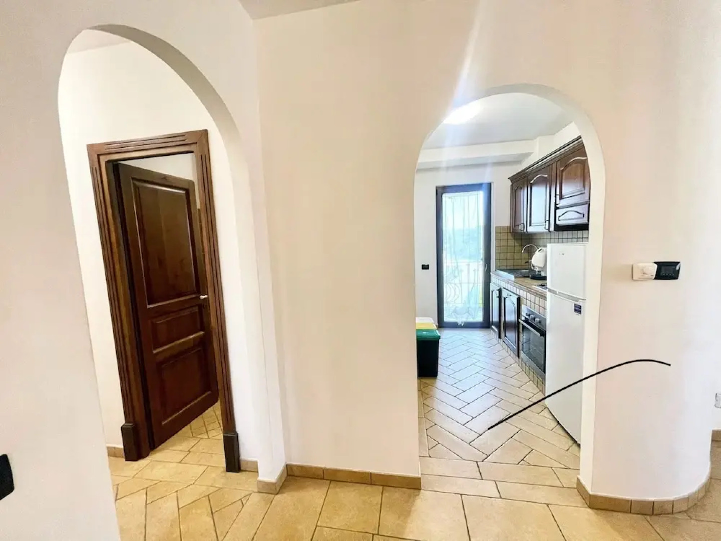 Charming Villa in Umbria - Sleeps 16 - Lake View - Pool, Jacuzzi and Events Room