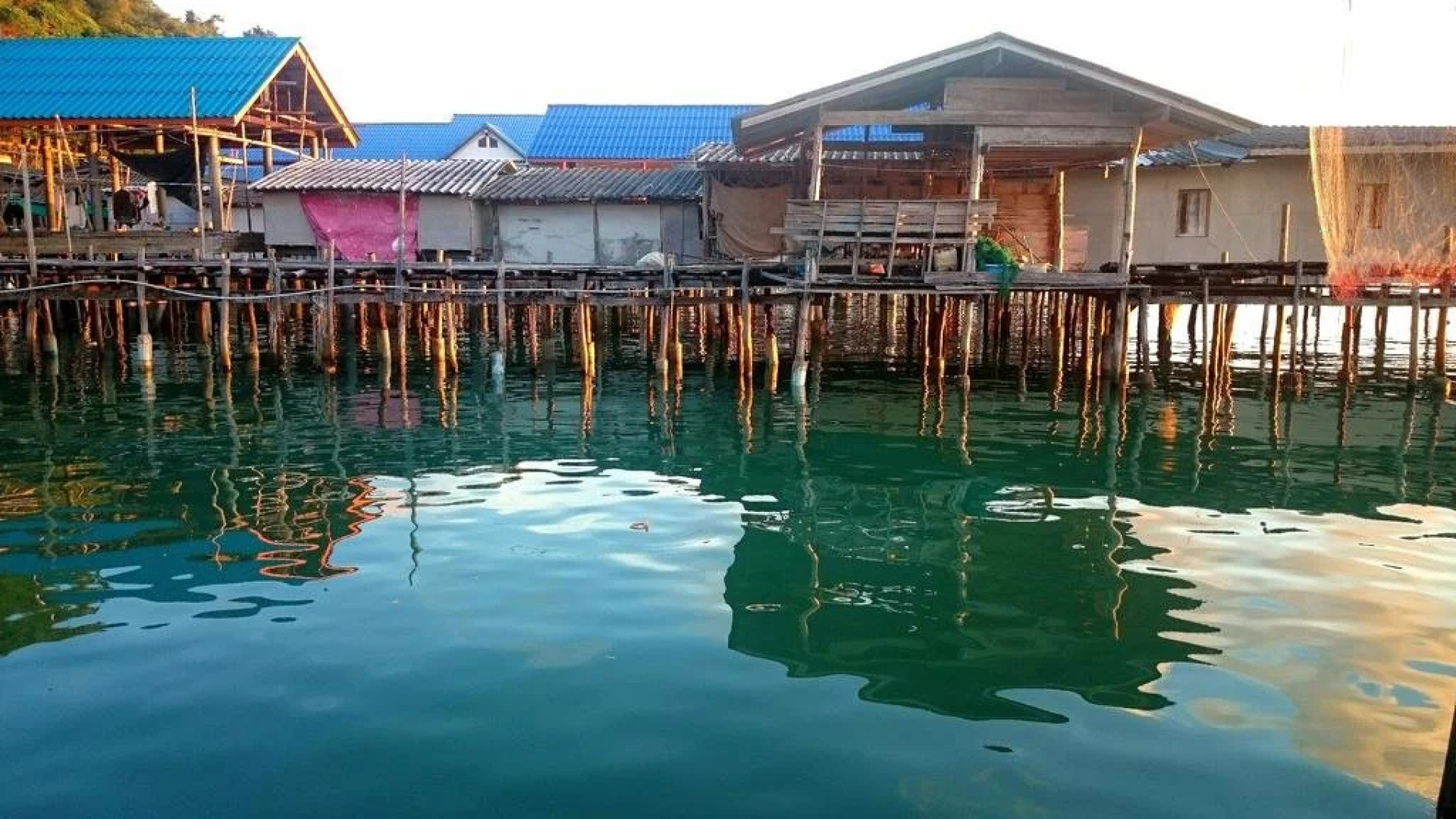 TongTomYai Homestay