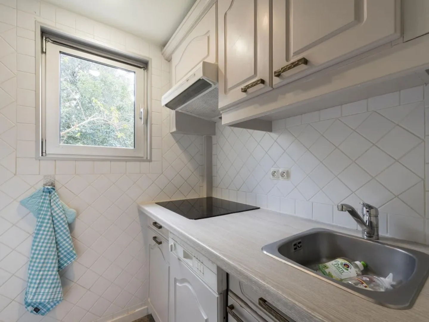 Mesmerising Holiday Home in Gassin With Swimming Pool