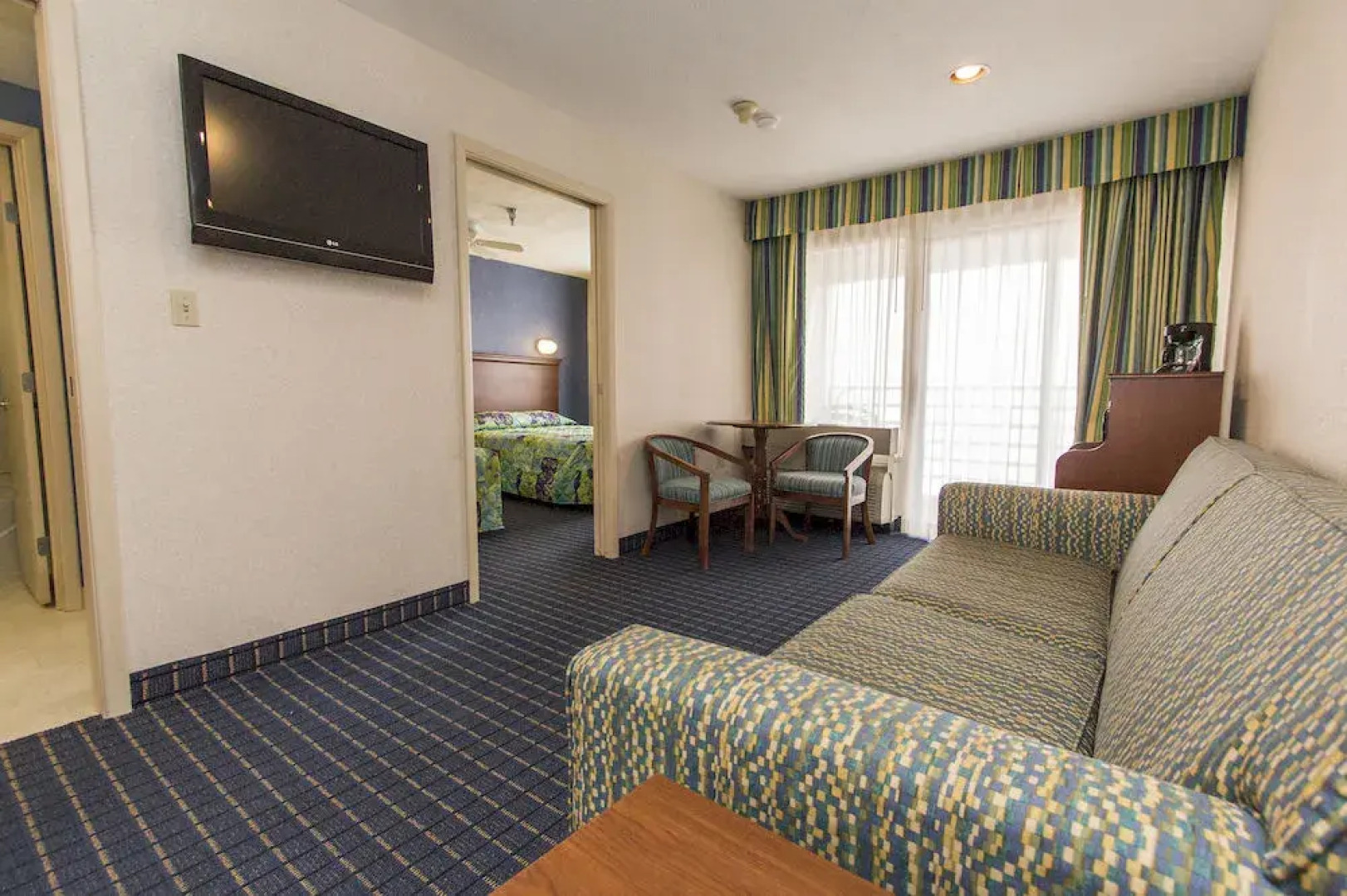 Cedar Point's Sandcastle Suites