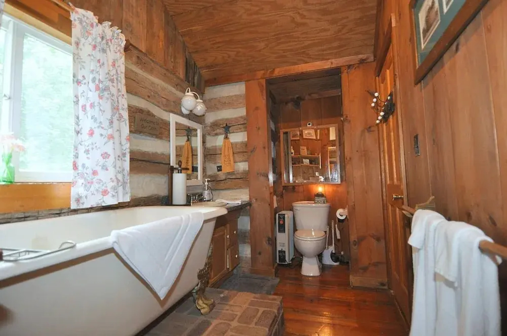 Pondview Cabin - Log Cabin Retreat