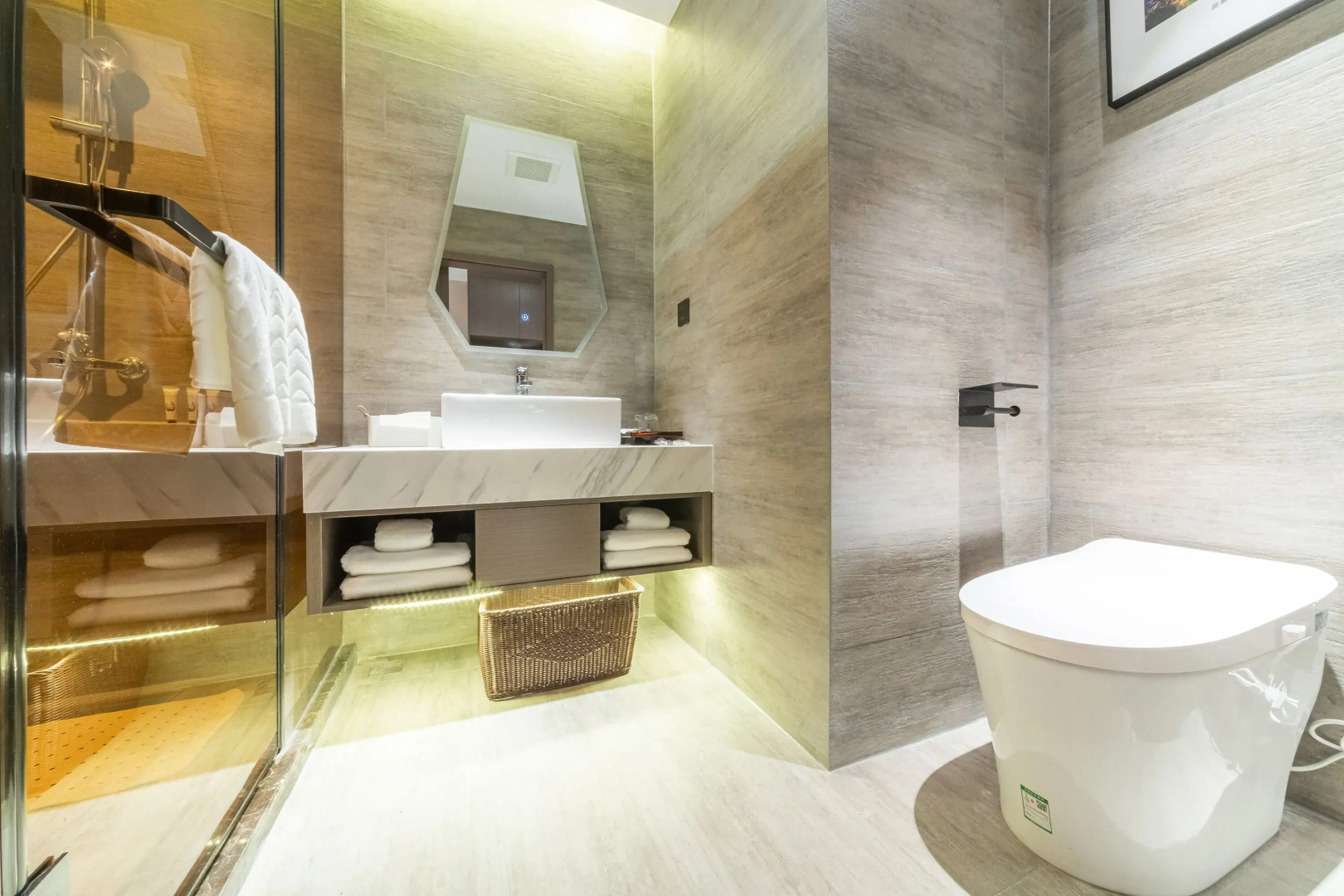 Qin Yue Shi Ye Hotel