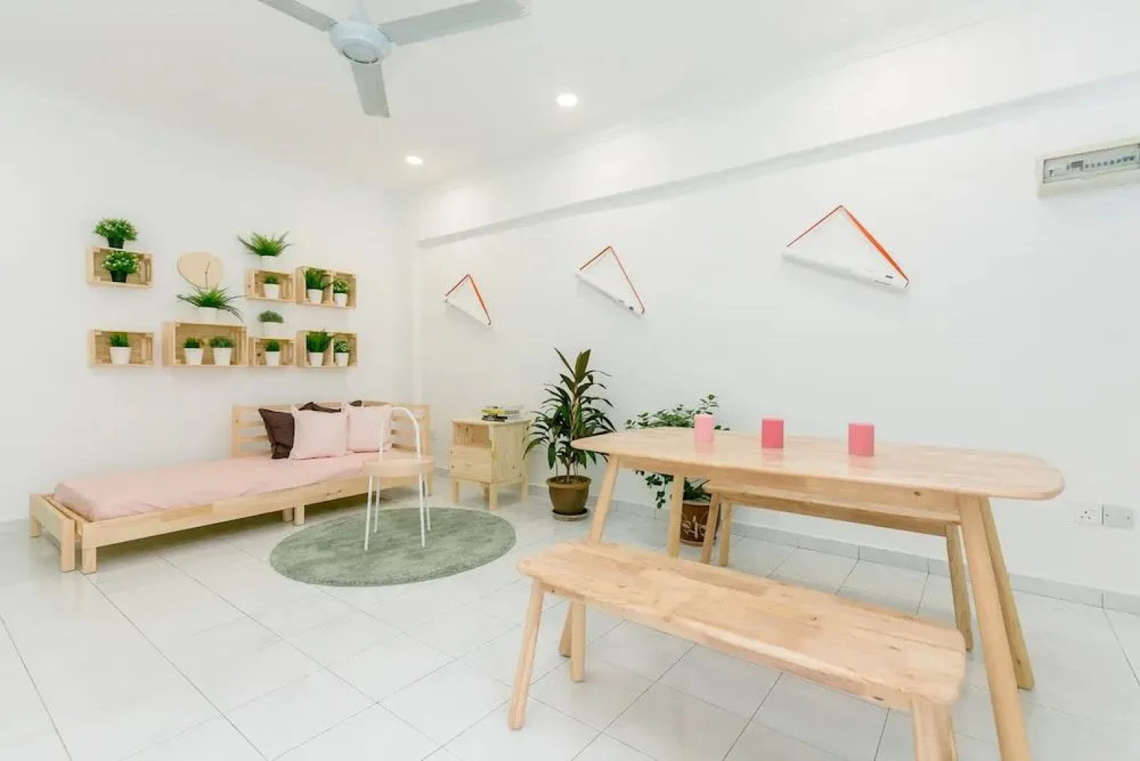 Eastern Court 22 by Sanguine