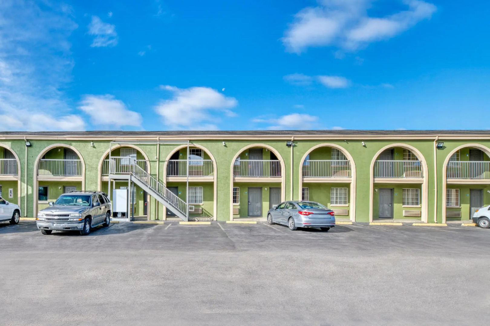 Sienna Inn Channelview, TX