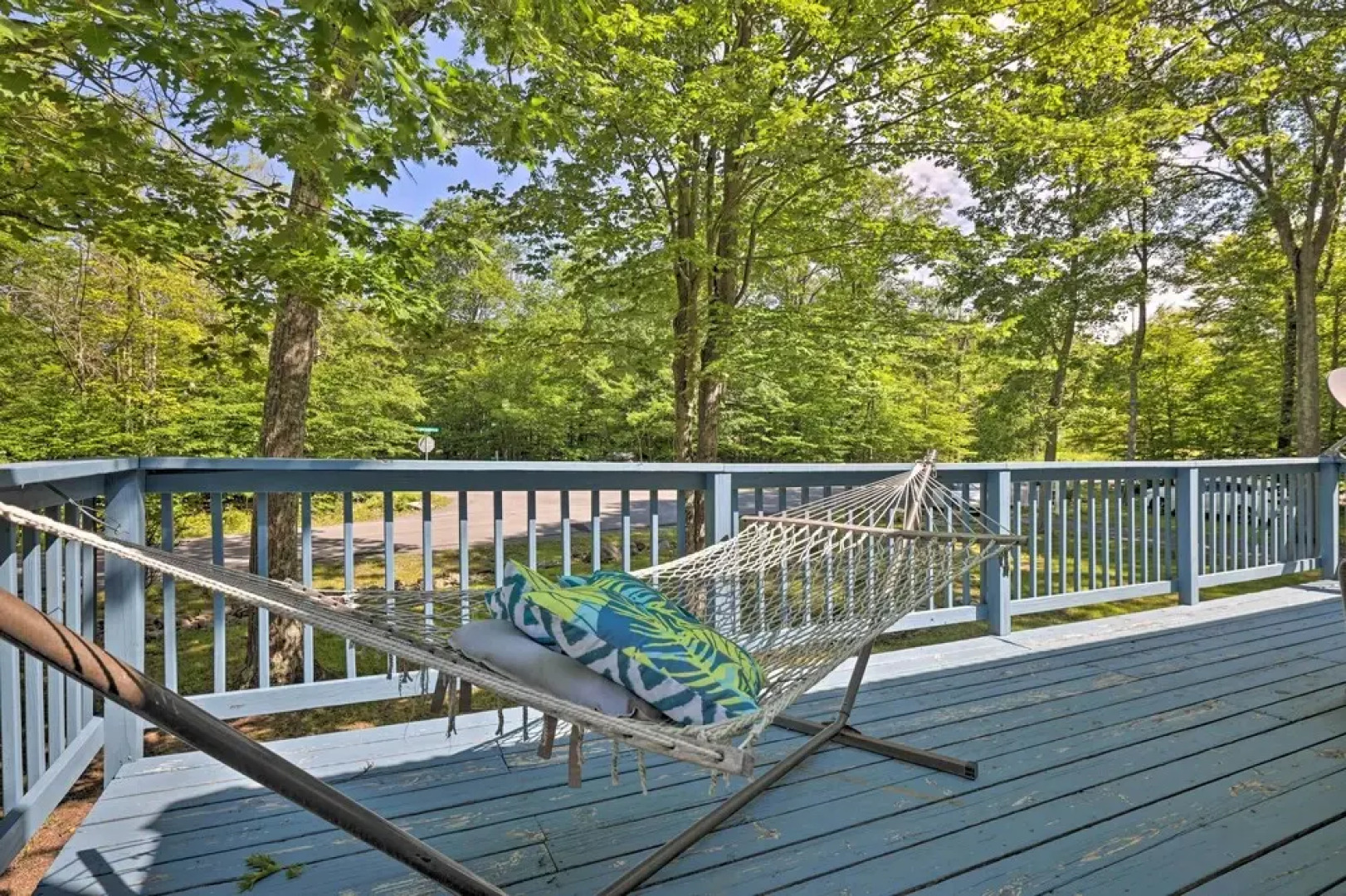 Tobyhanna Home w/ Hot Tub, Fire Pit, Deck + Grill!