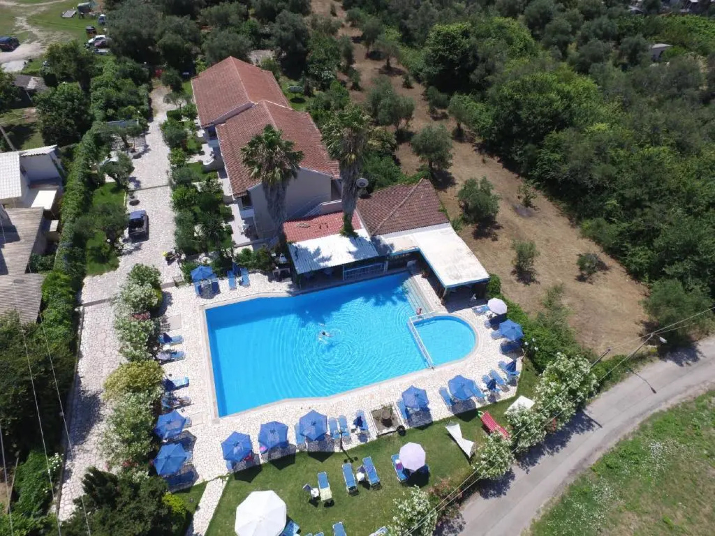 Alexandros Studios Apartments