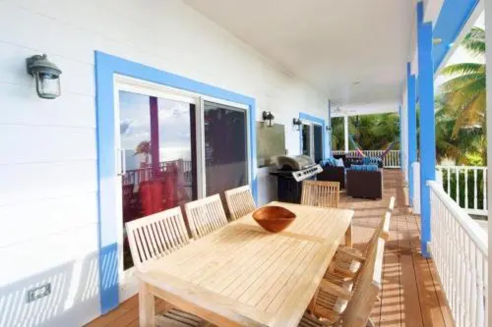 Sir Turtle Beach Villas