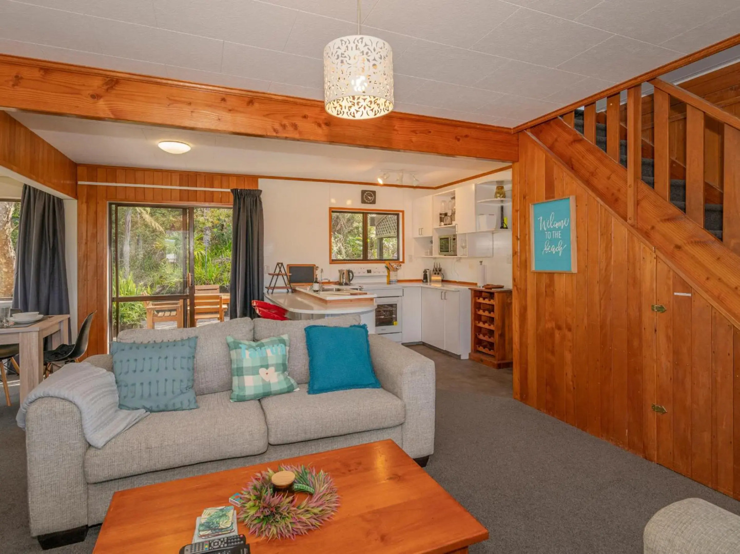 Hillside Haven - Tairua Holiday Home