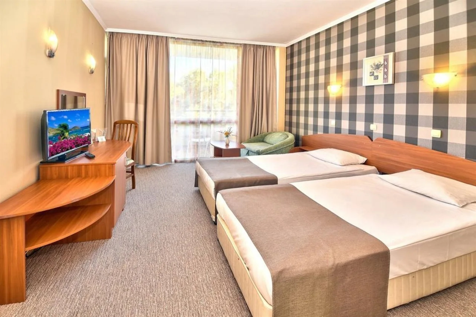 Mirabelle Hotel