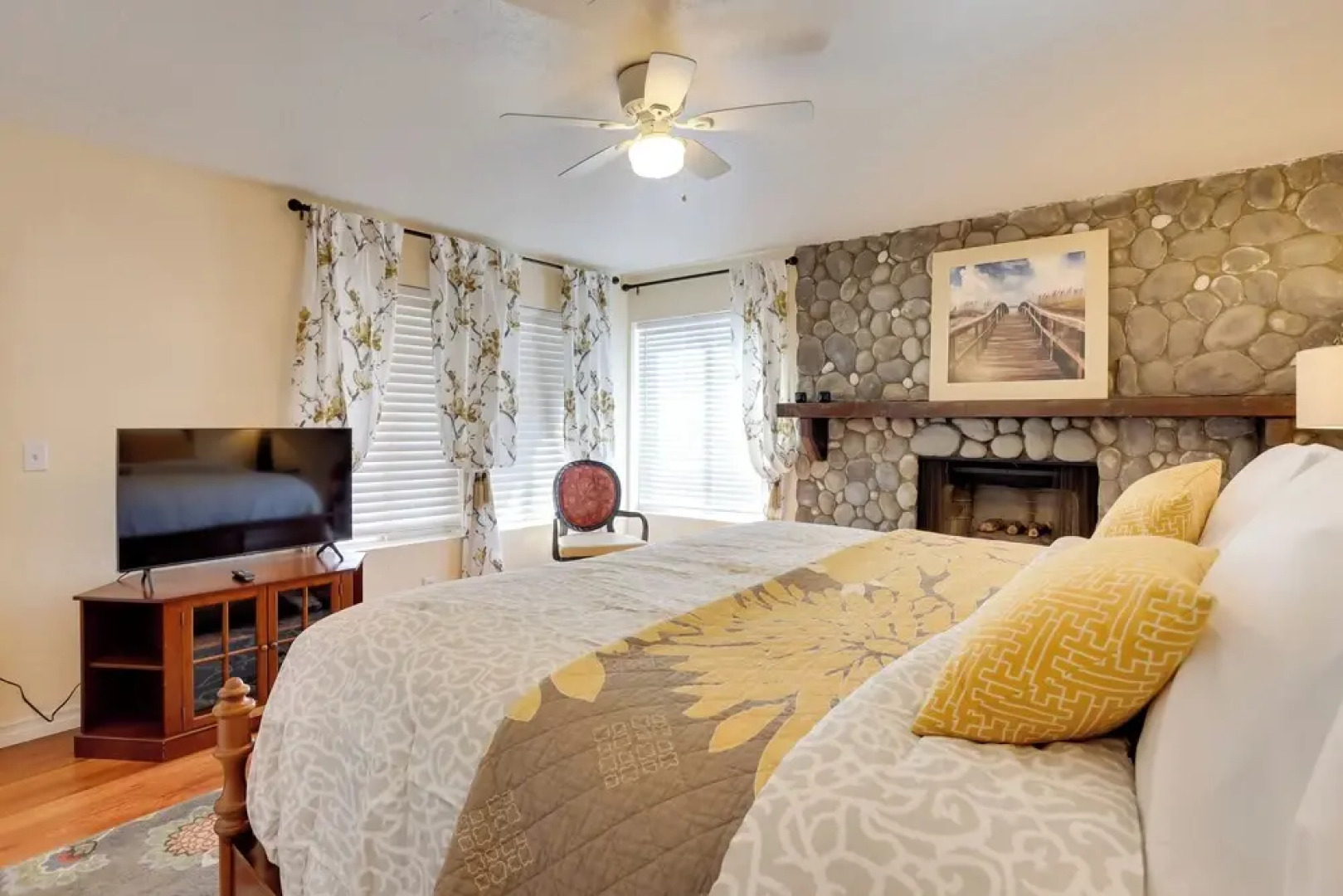 Lake & Mountain-view Home: Walk to Downtown!