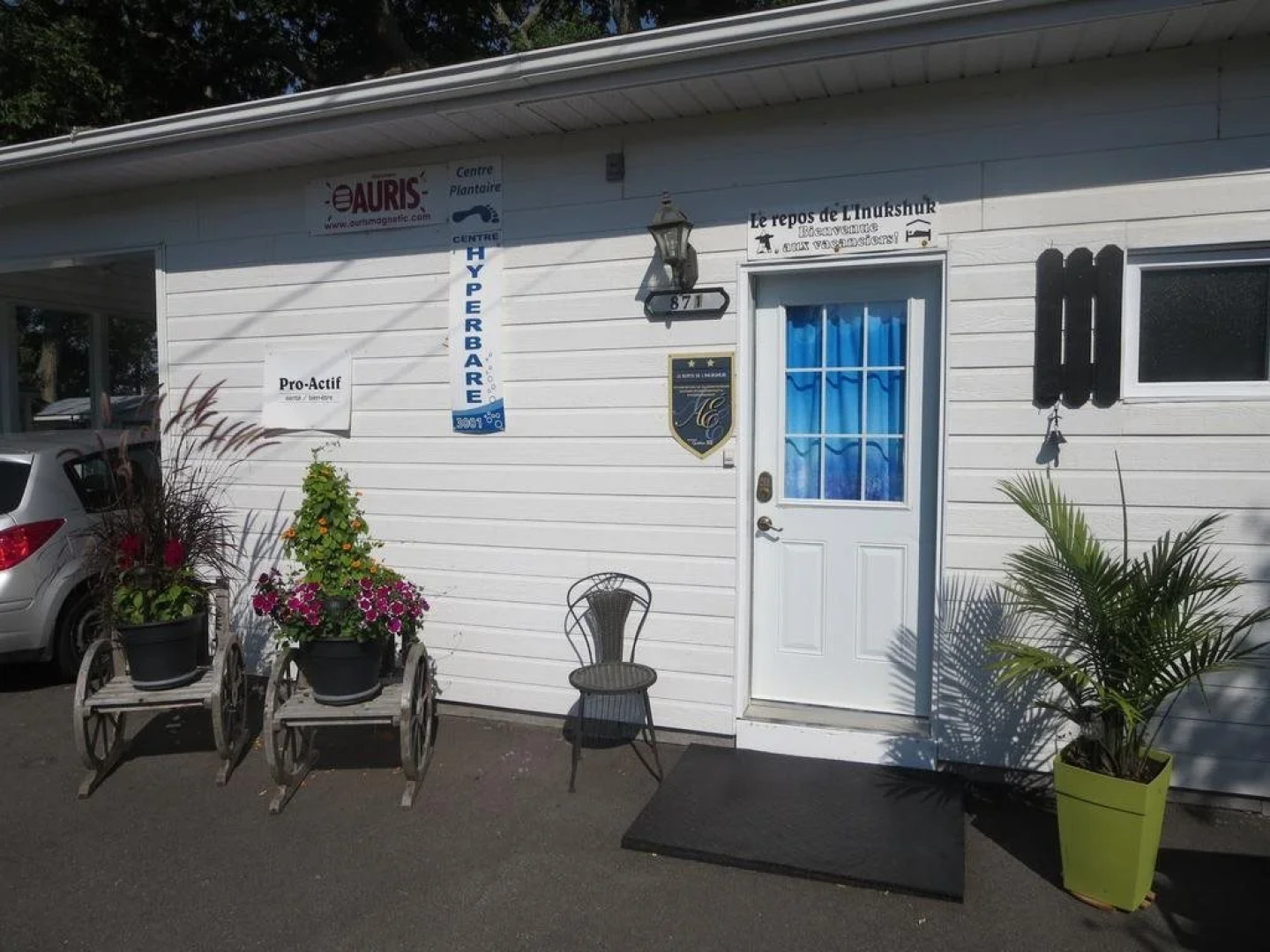 Le Repos De L'Inukshuk